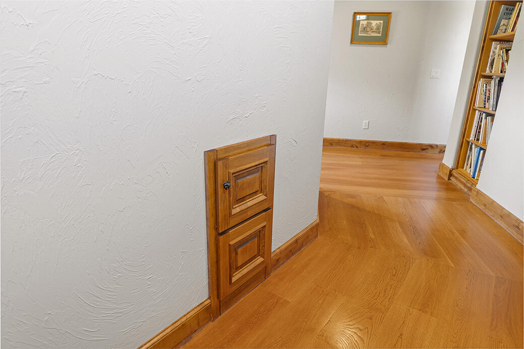4873 South Farm Road 199 Property Photo 55