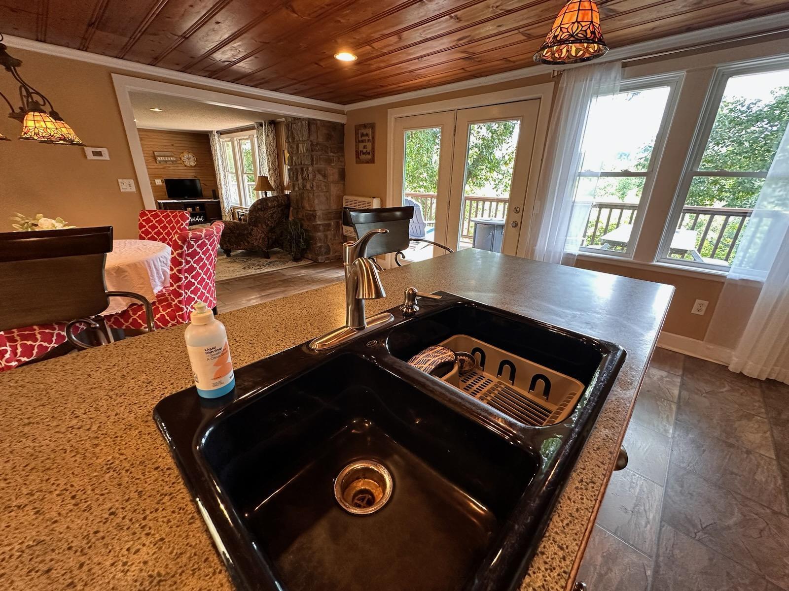 14 Riverbend Lane Property Photo 13