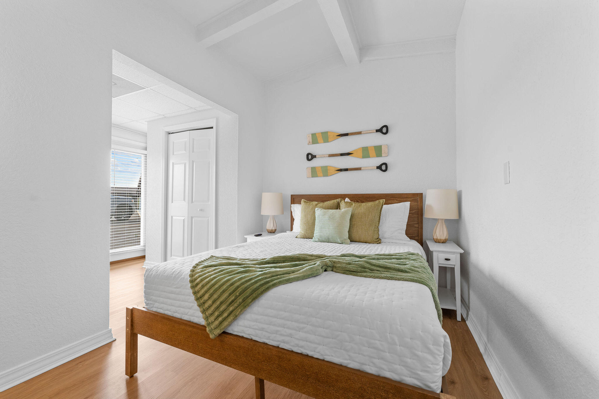 100 Getaway Circle Property Photo 15