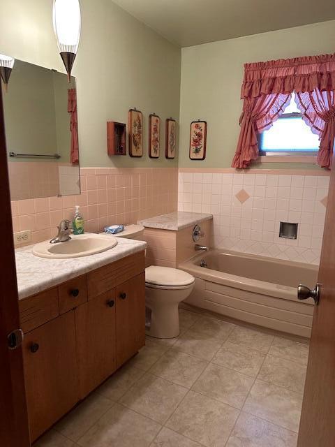 975 West 60th Street Property Photo 28