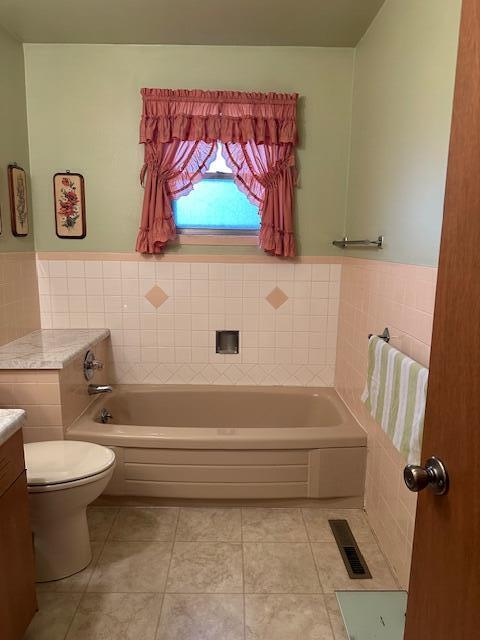 975 West 60th Street Property Photo 29