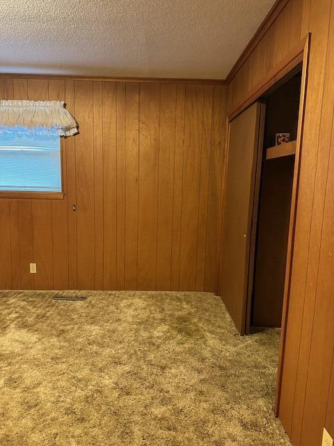975 West 60th Street Property Photo 35