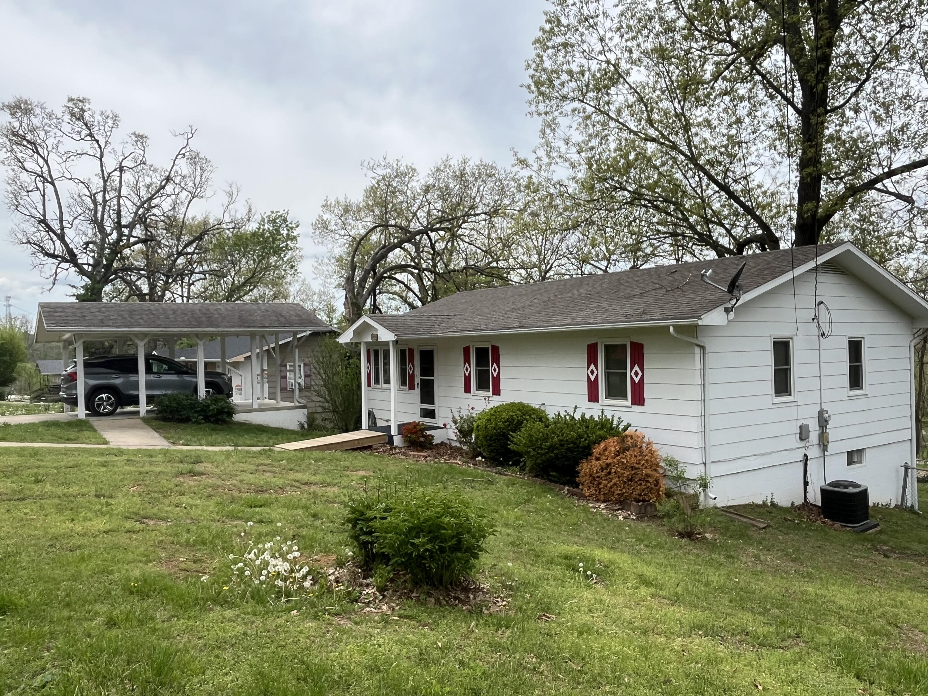 1416 Oak Hill Drive Property Photo
