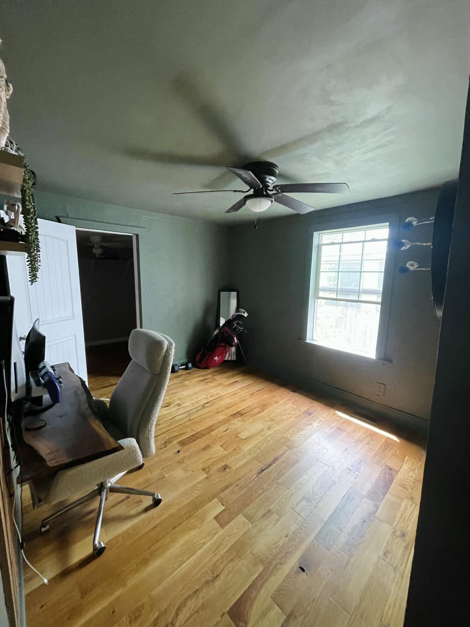 2038 North Weller Avenue Property Photo 15