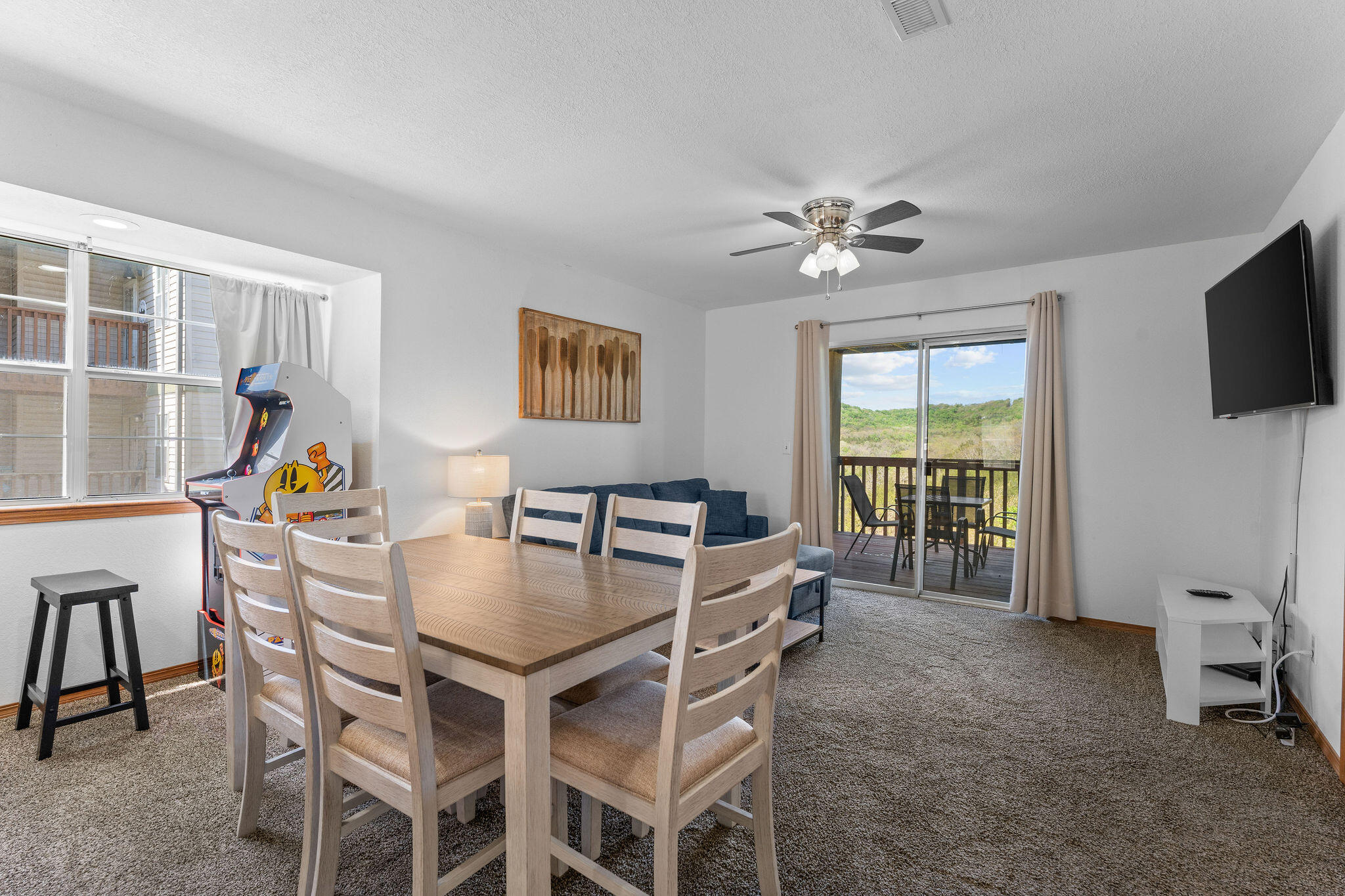 10 Woodpecker Lane Property Photo 7