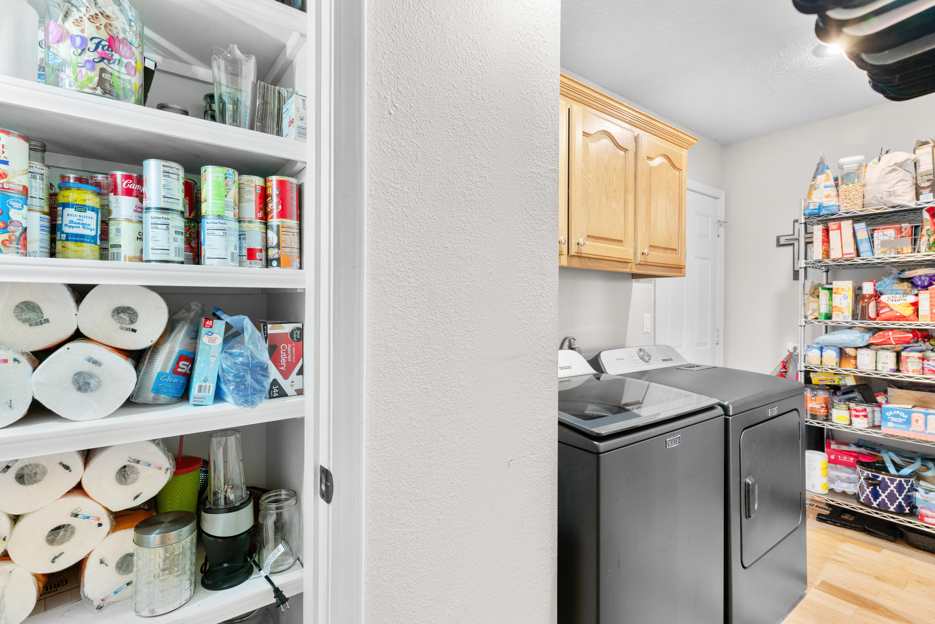 840 East Gaslight Drive Property Photo 15