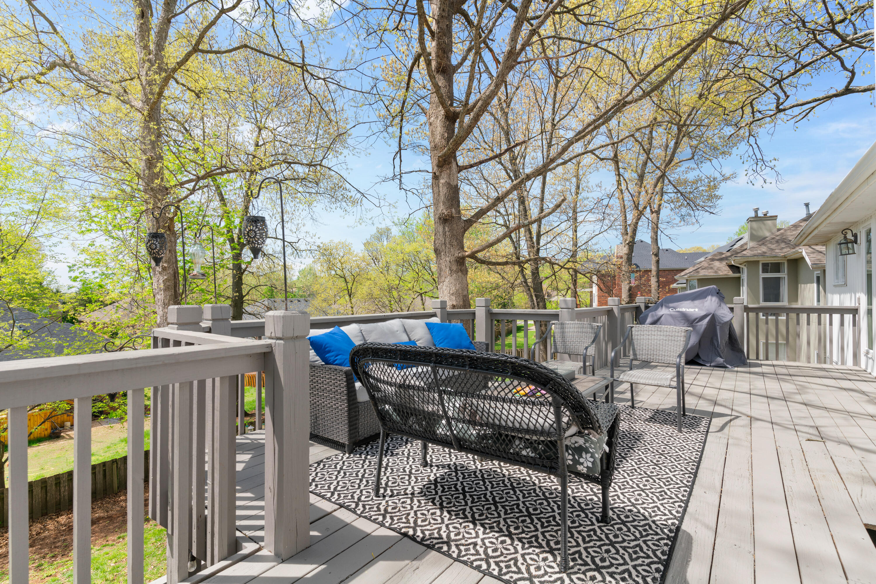 840 East Gaslight Drive Property Photo 30
