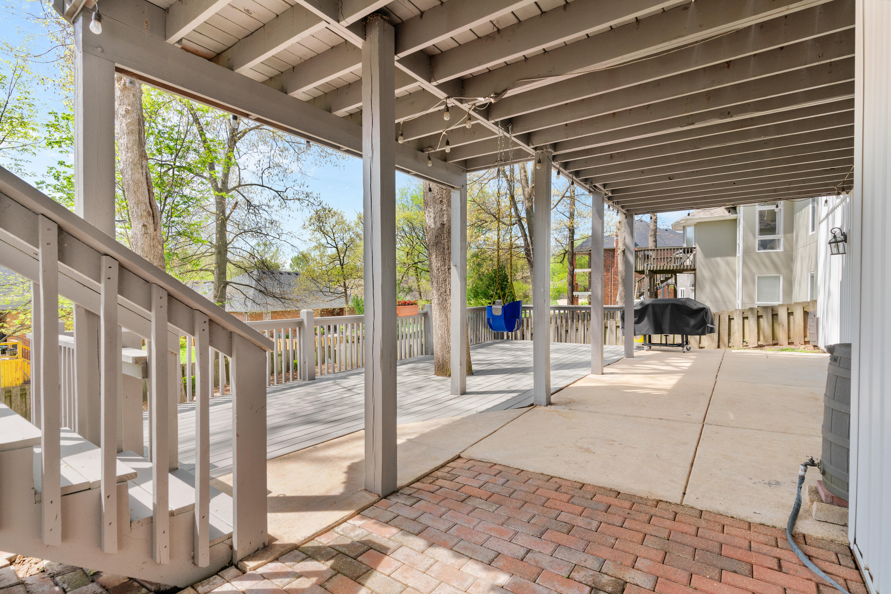 840 East Gaslight Drive Property Photo 40