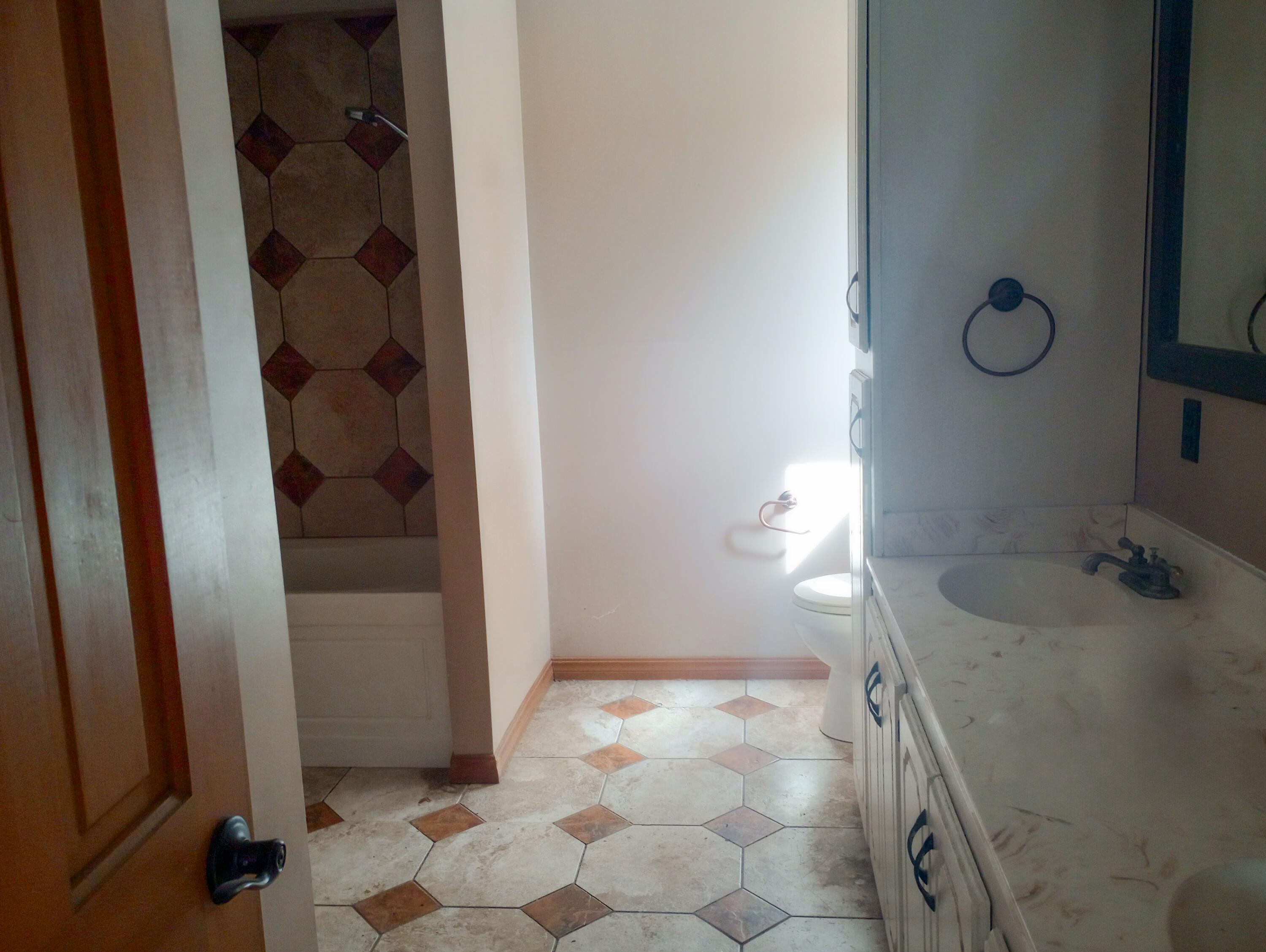 500 West 15th Street Property Photo 14