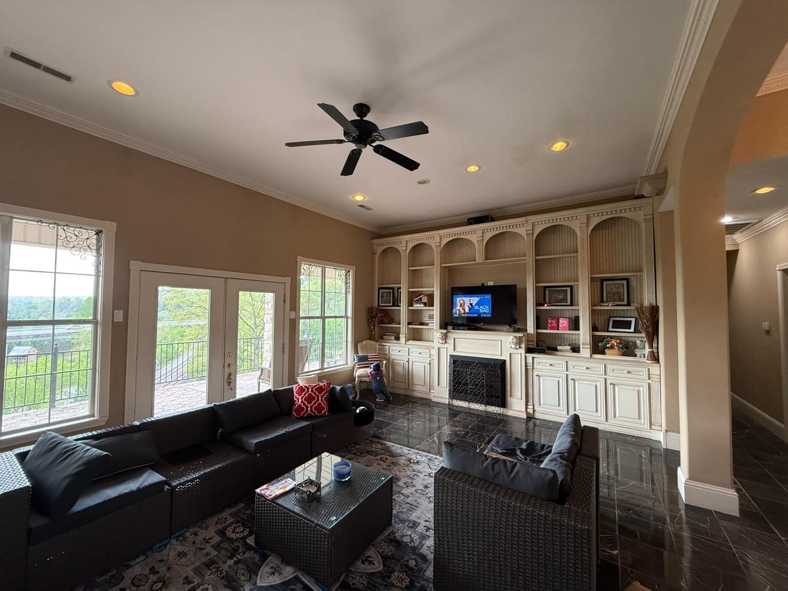 101 Cave Creek Road Property Photo 15