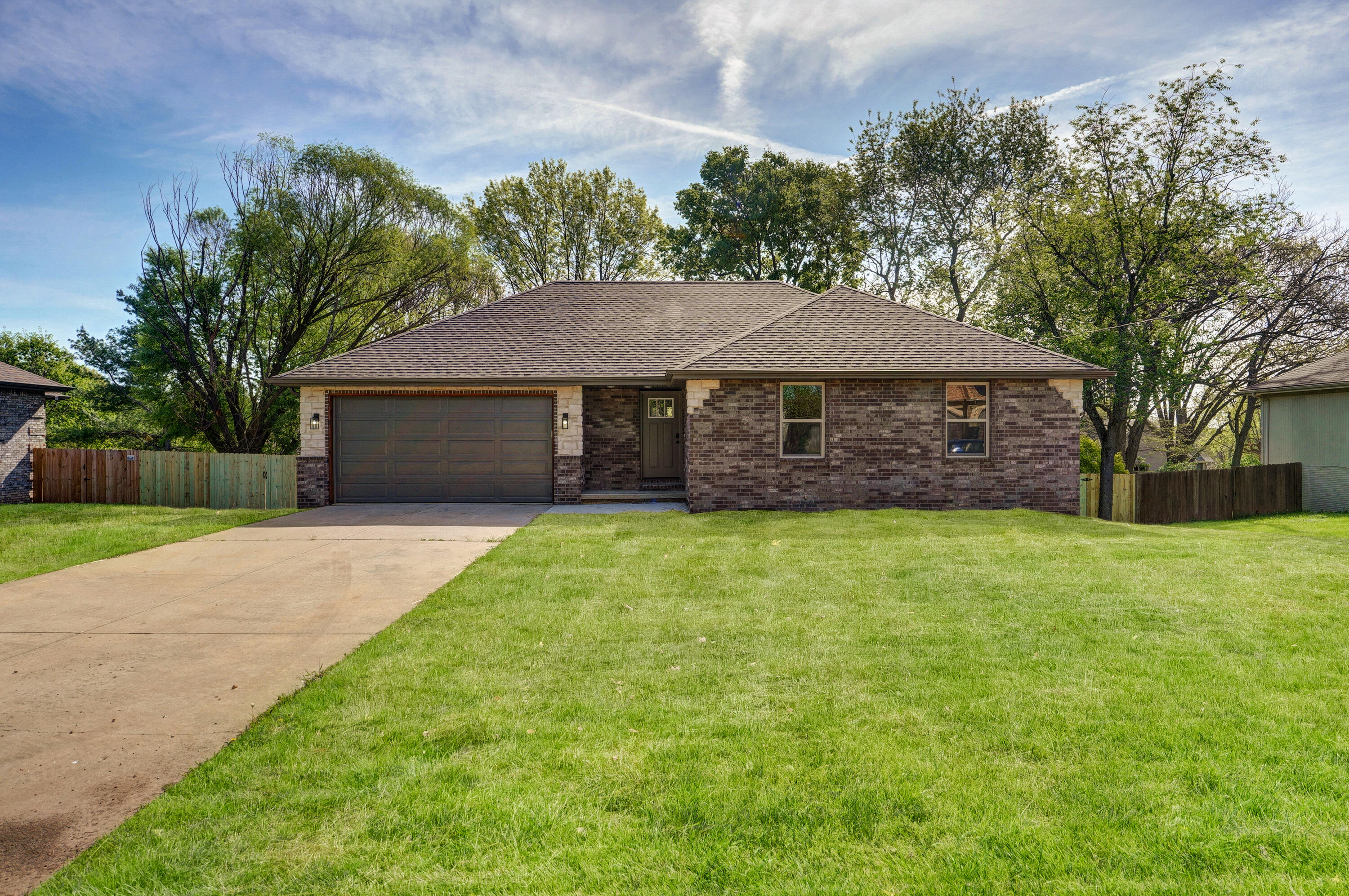 5828 South Kimbrough Avenue Property Photo 1