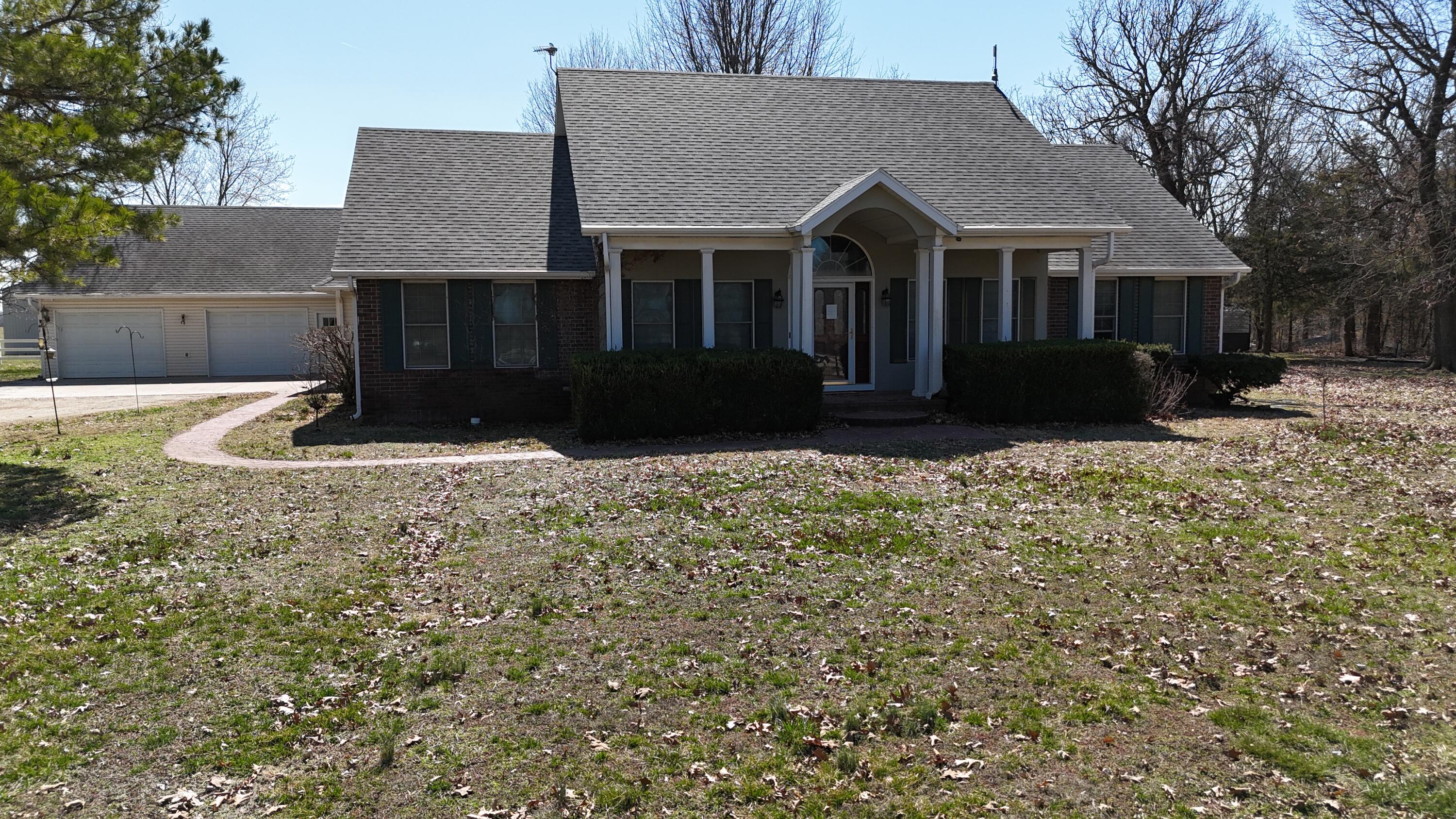 1639 Lawrence 2140 Property Photo 5