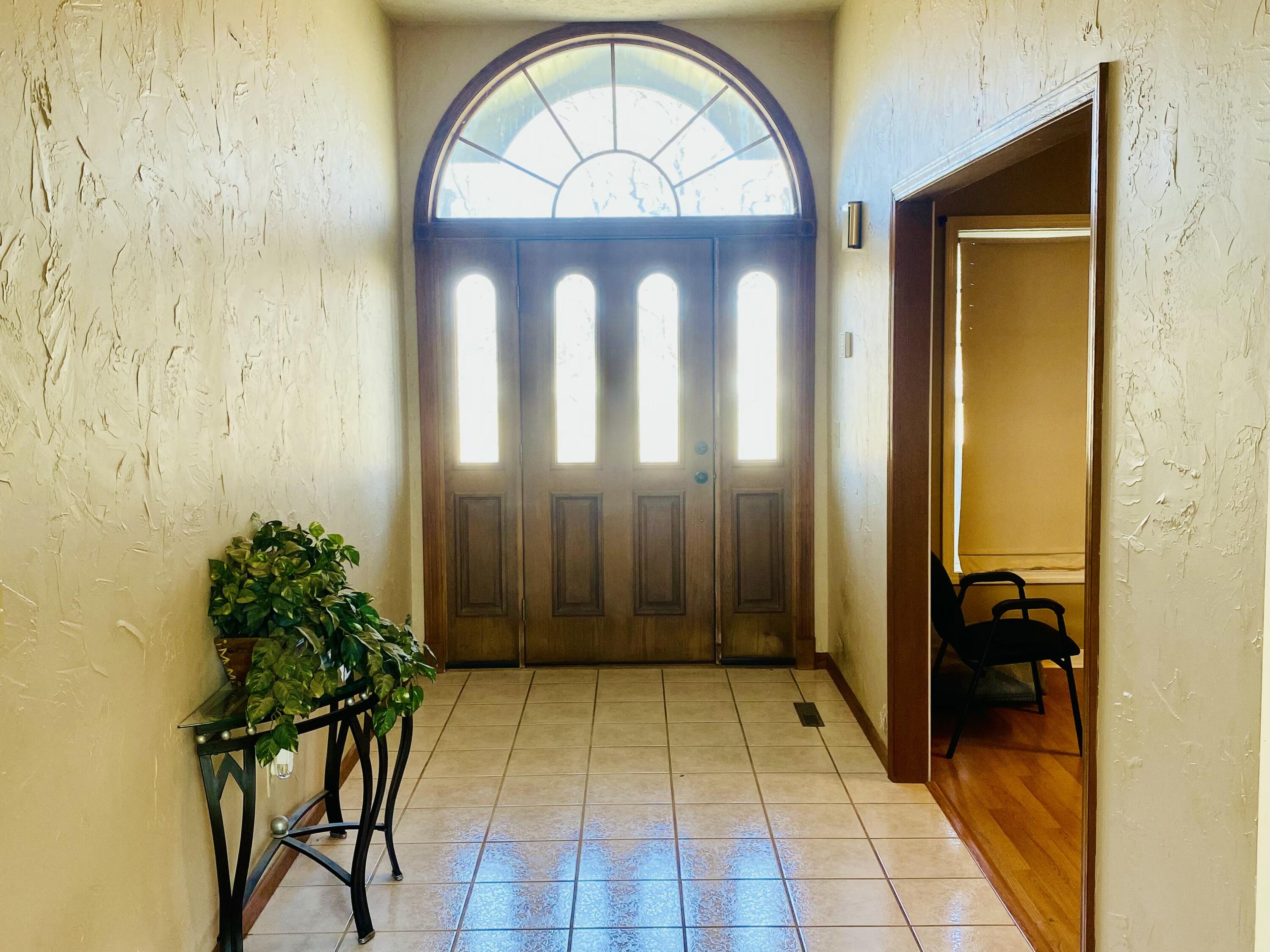 1639 Lawrence 2140 Property Photo 14