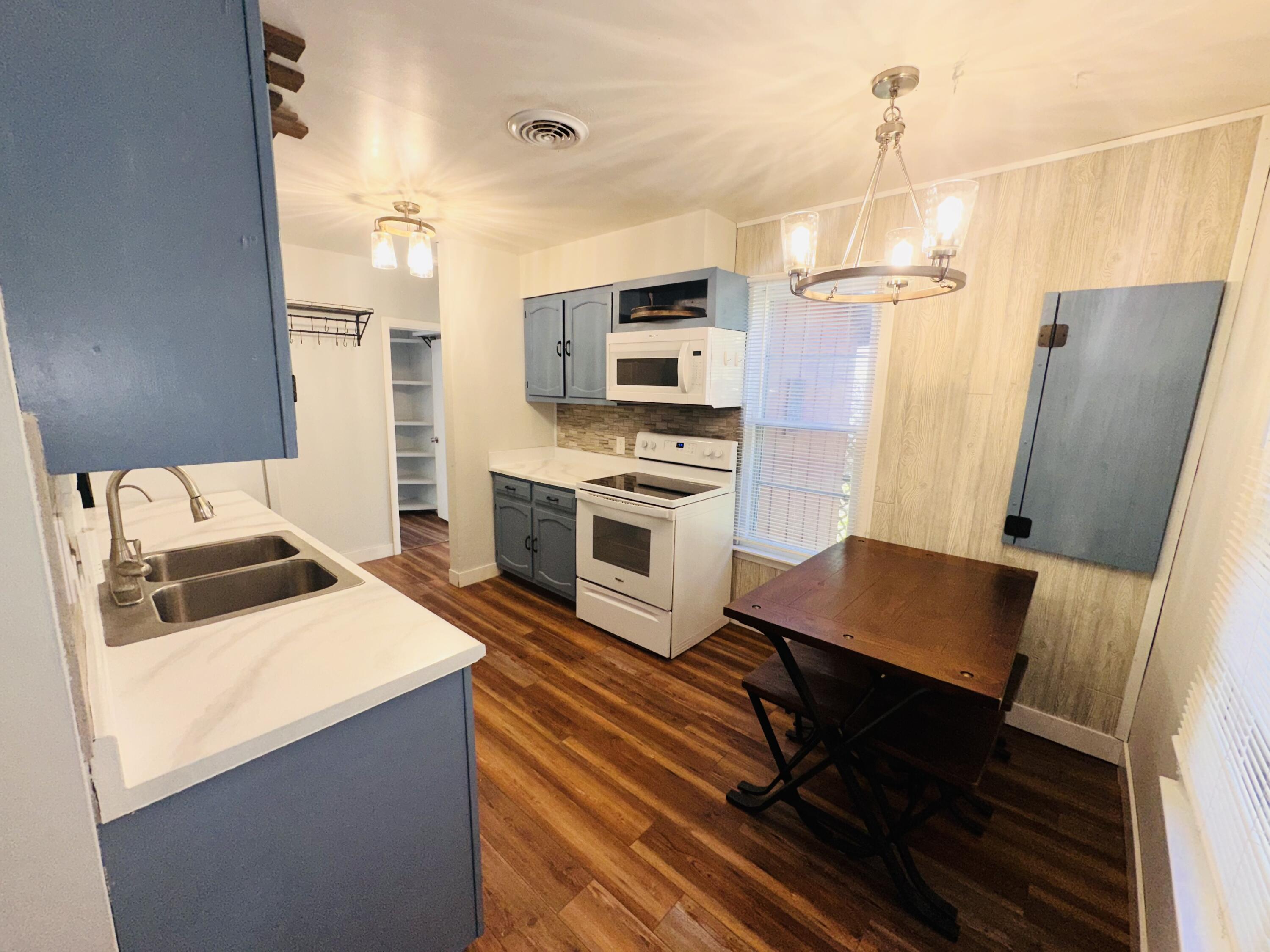 147 Parmenter Road Property Photo 4