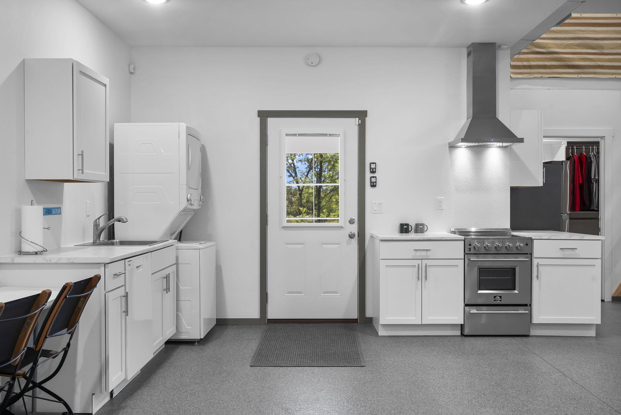 435 Schodack Road Property Photo 7