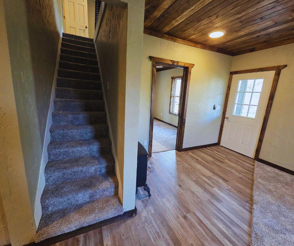 310 West North Street Property Photo 7