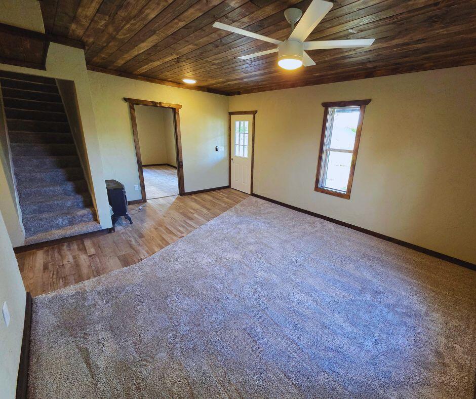310 West North Street Property Photo 20