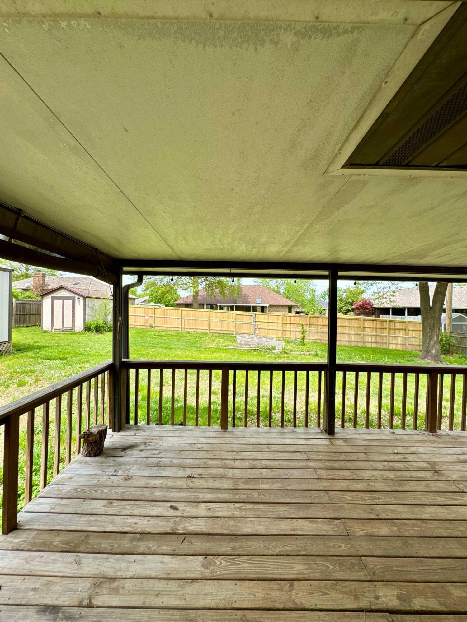 905 Park Property Photo 24