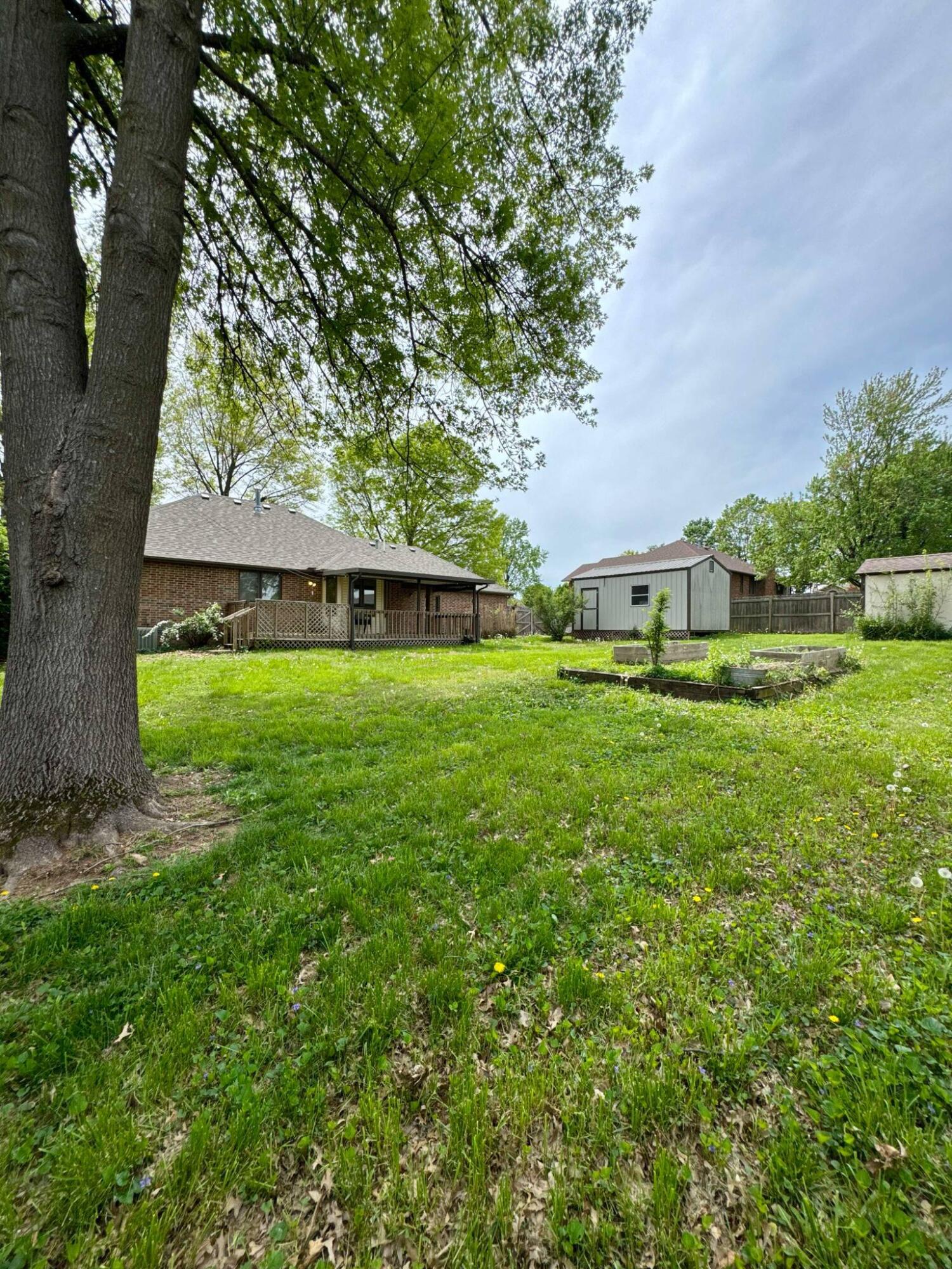 905 Park Property Photo 29