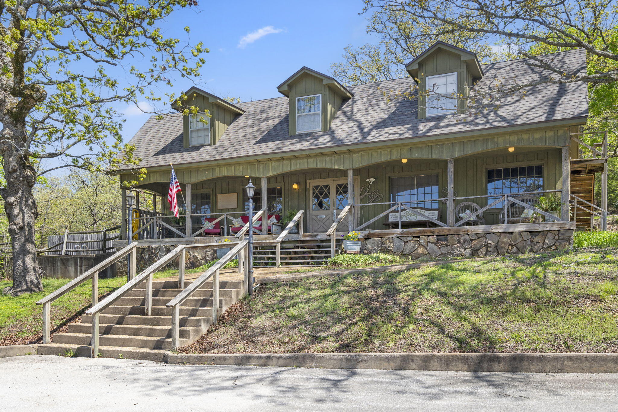 Real Estate Main Image