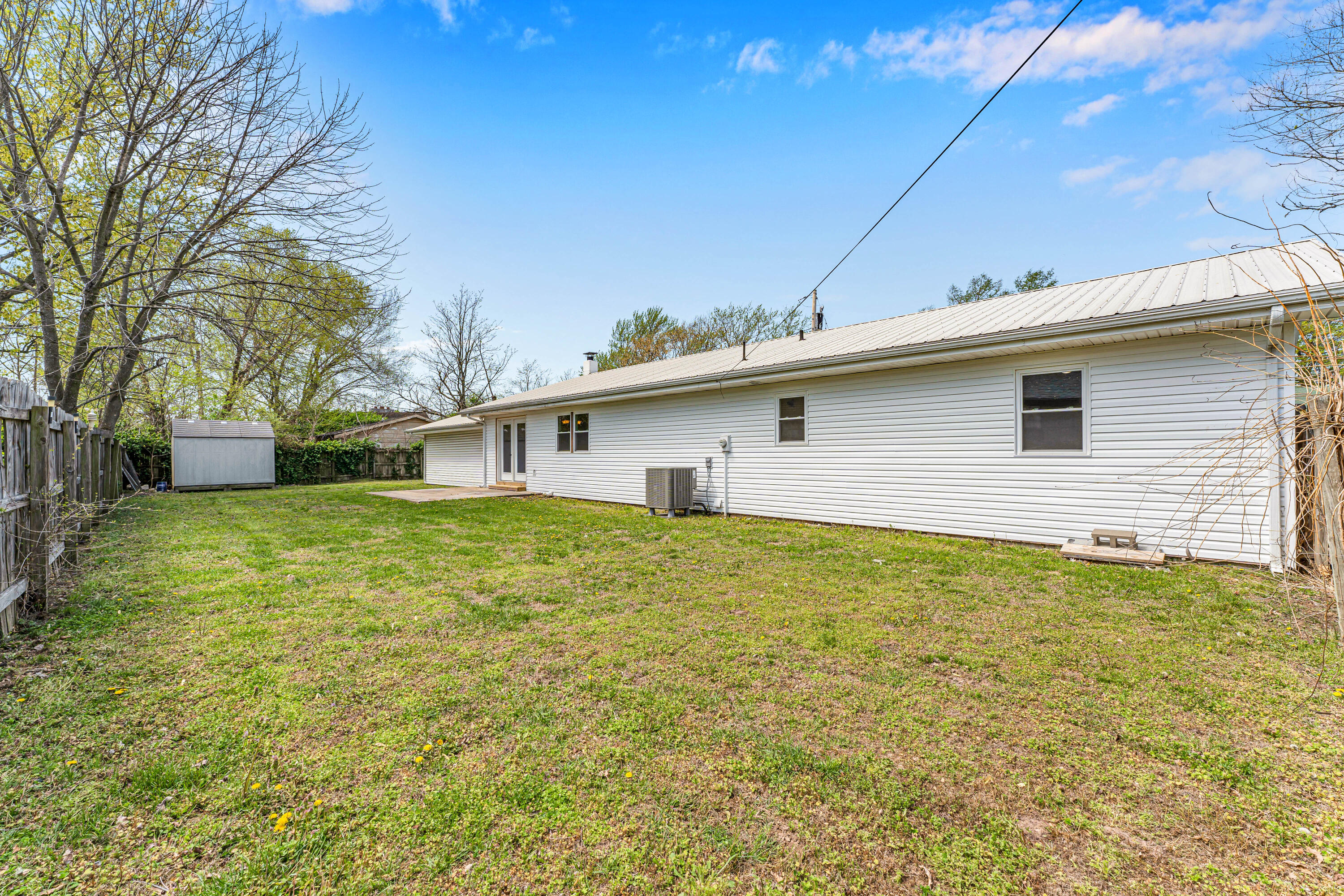 510 North Flint Avenue Property Photo 5