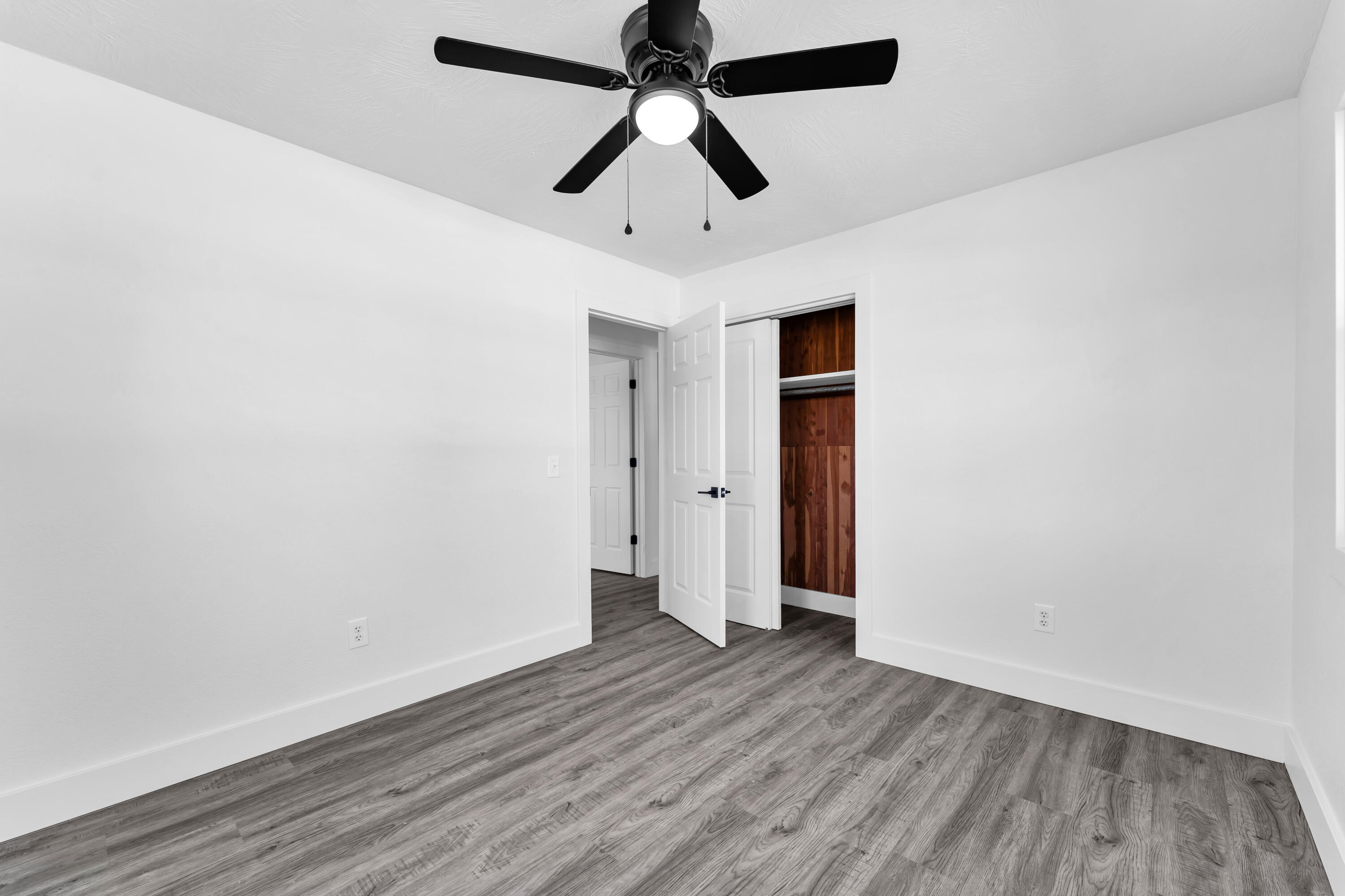 510 North Flint Avenue Property Photo 29