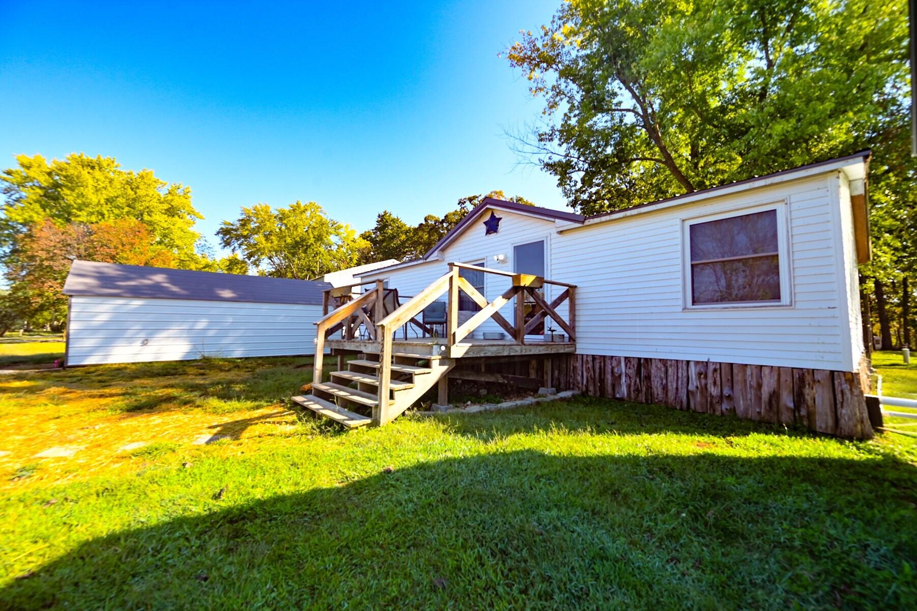 3290 Artesian Road Road Property Photo 9