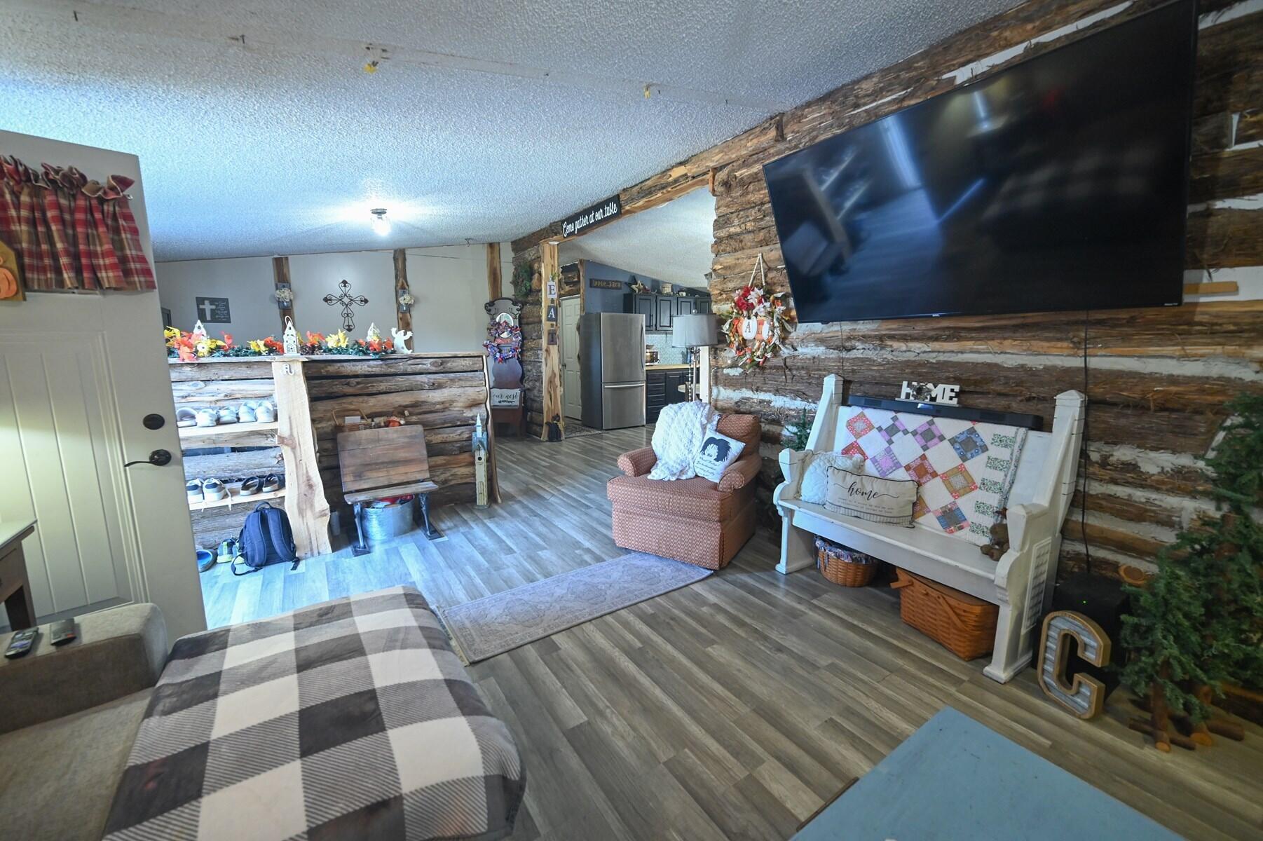 3290 Artesian Road Road Property Photo 11