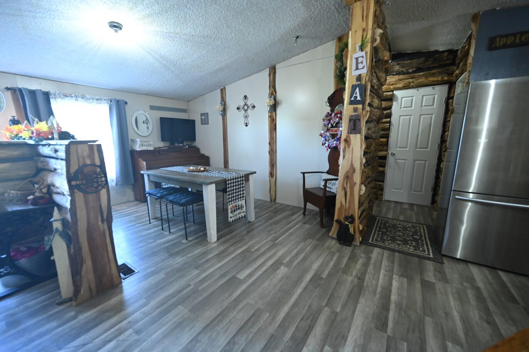3290 Artesian Road Road Property Photo 14