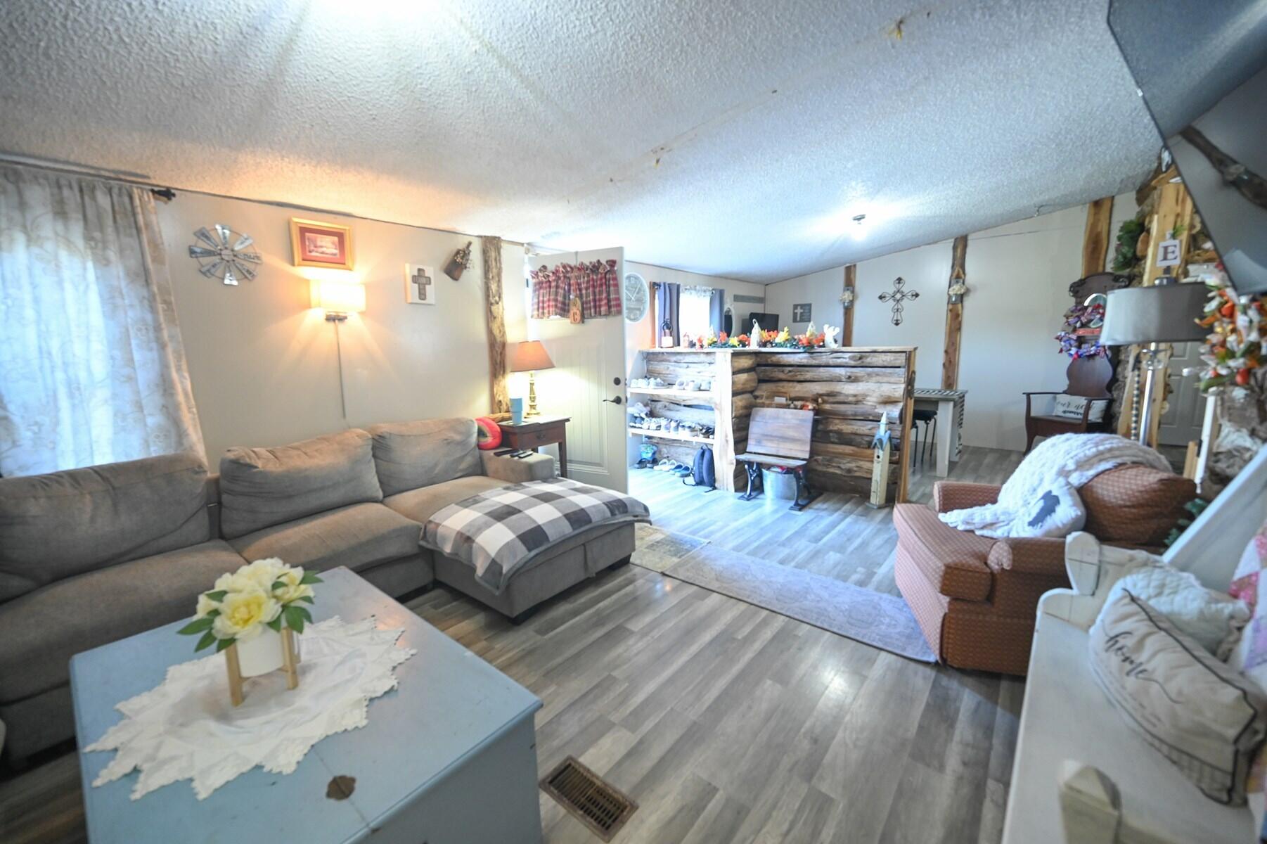 3290 Artesian Road Road Property Photo 15