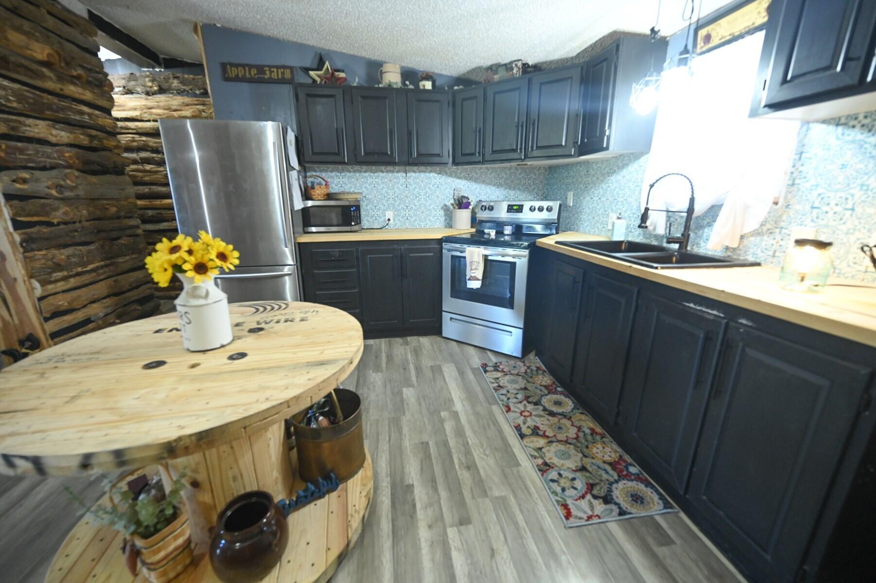 3290 Artesian Road Road Property Photo 16