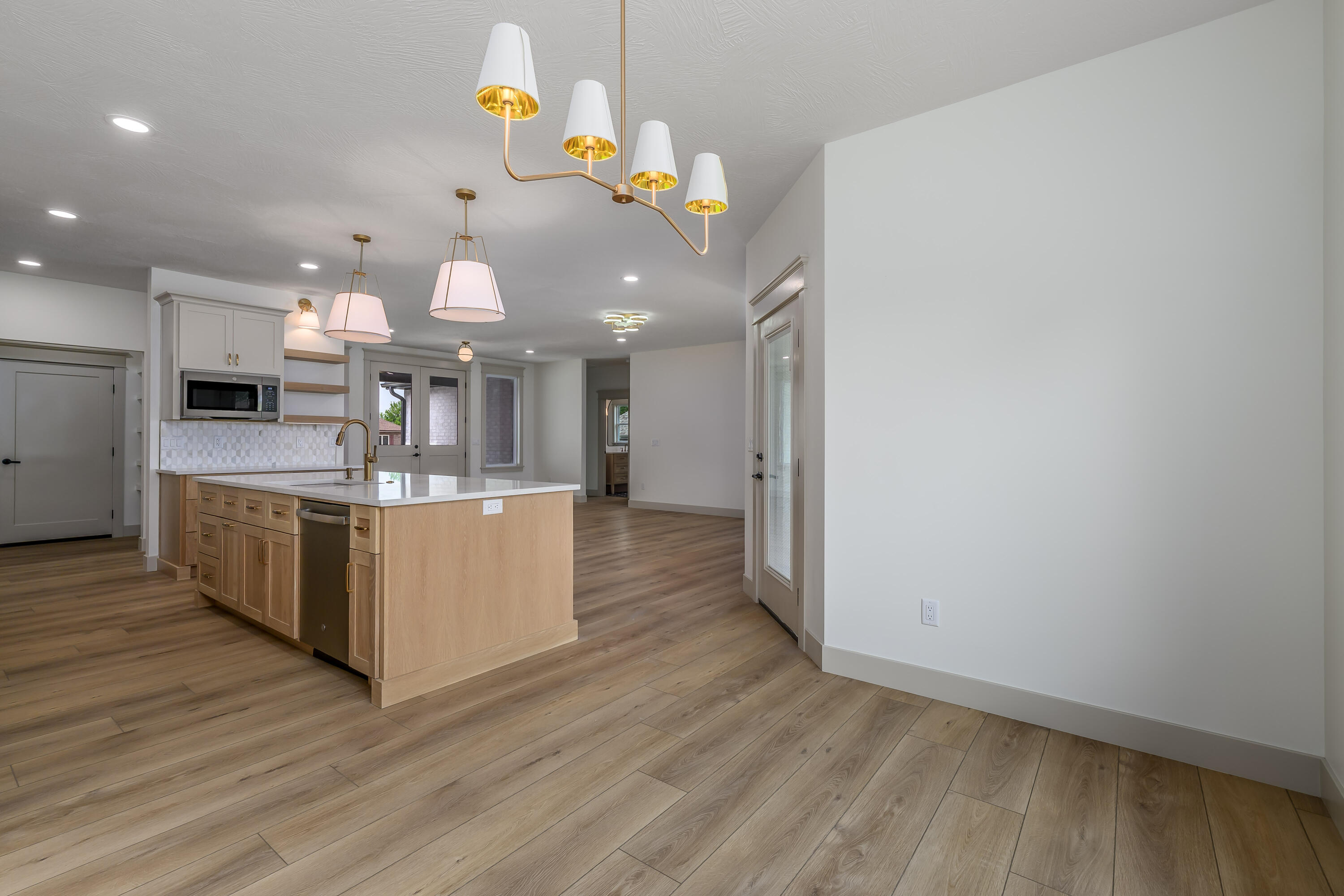 3800 West Broadmoor Street Property Photo 18