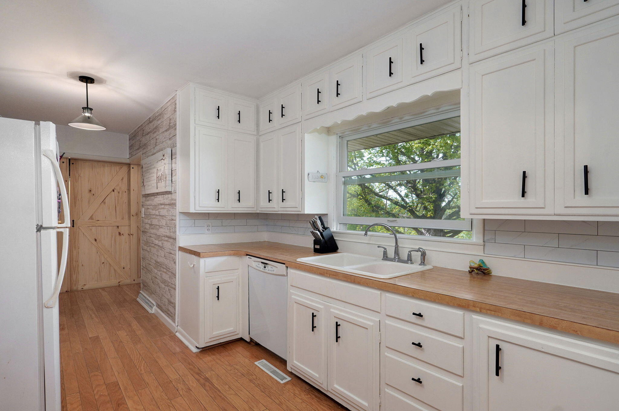 203 Roberts Drive Property Photo 13