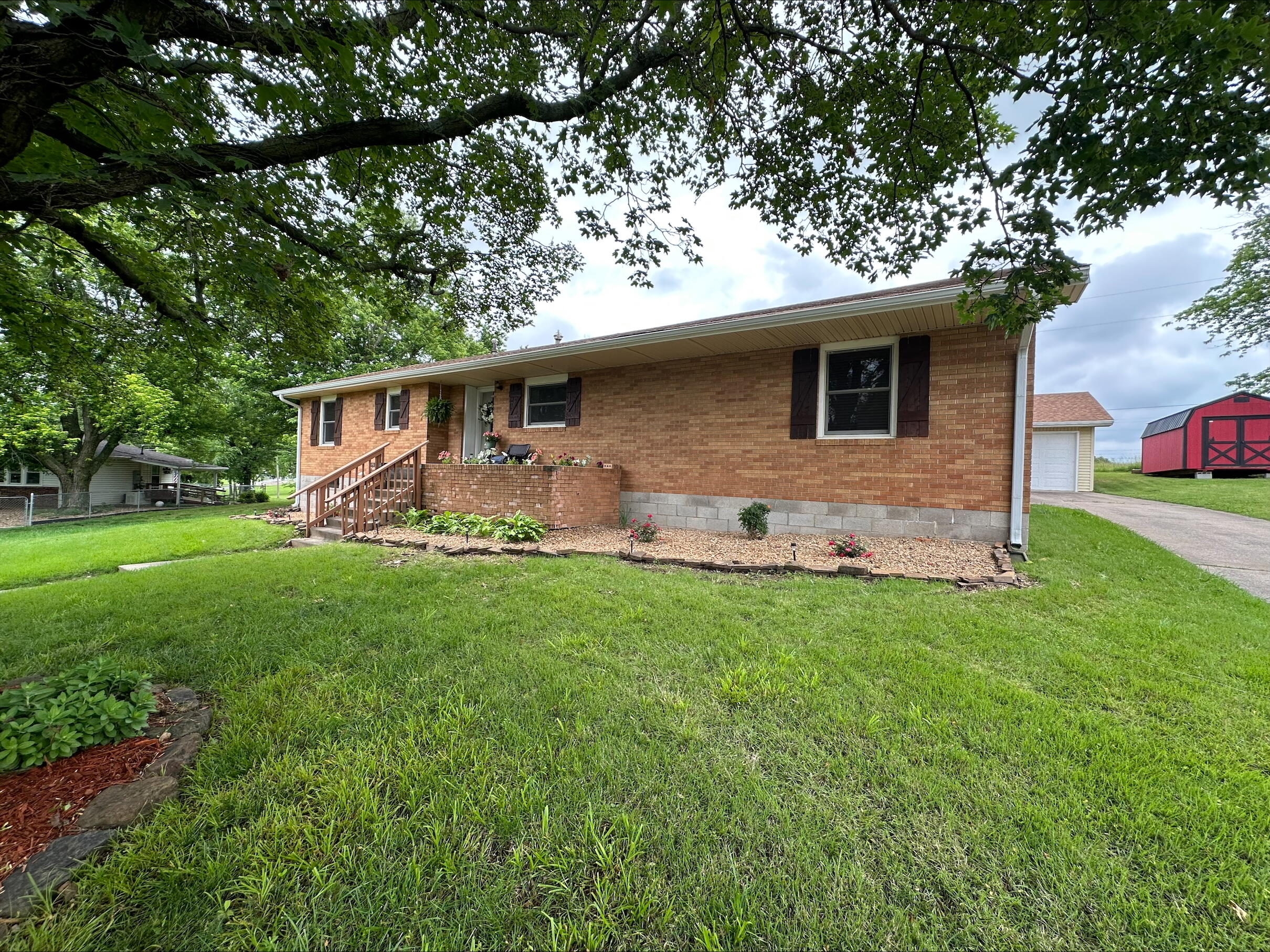 203 Roberts Drive Property Photo 34