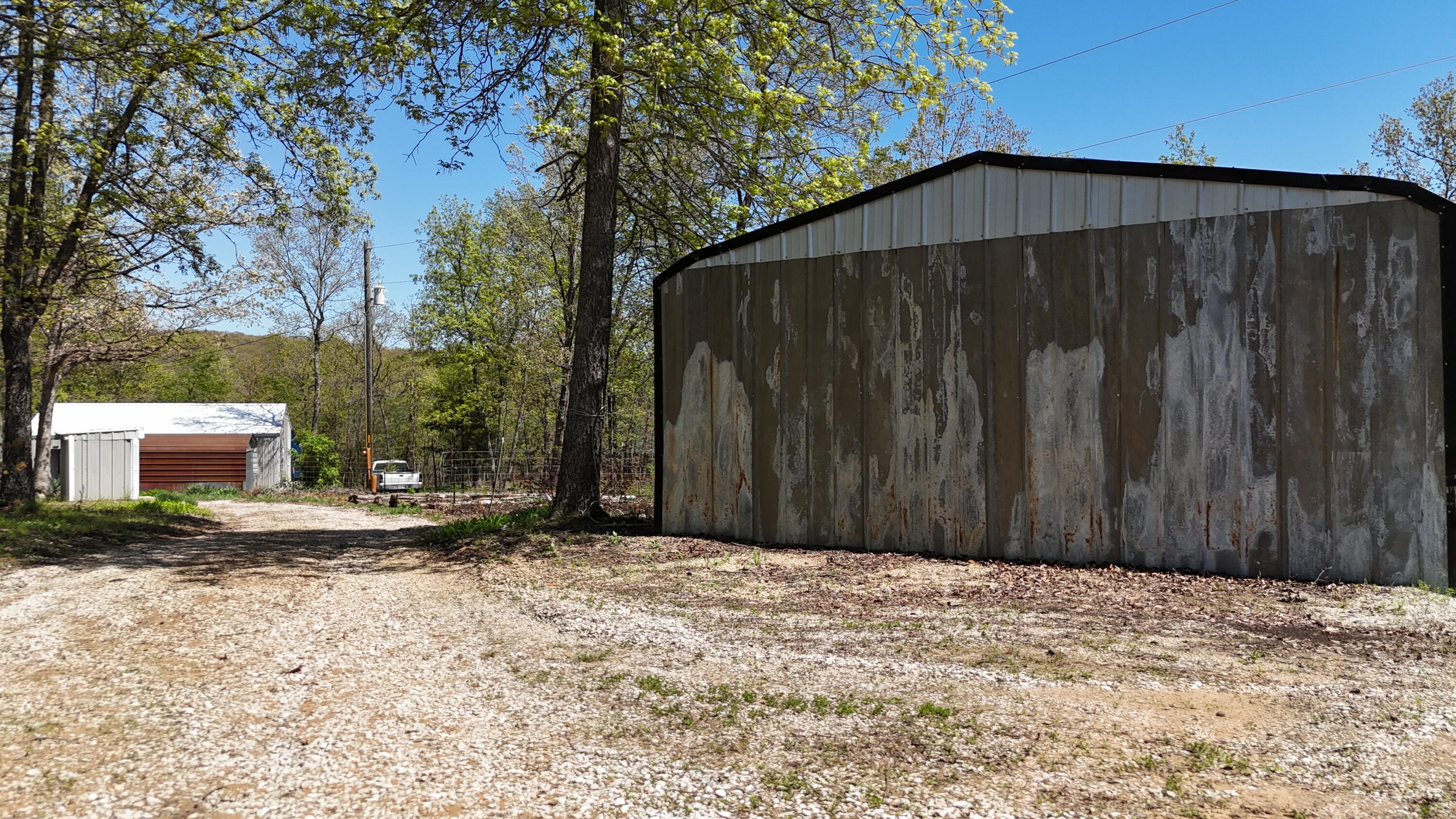 21050 East Hwy M Property Photo 29