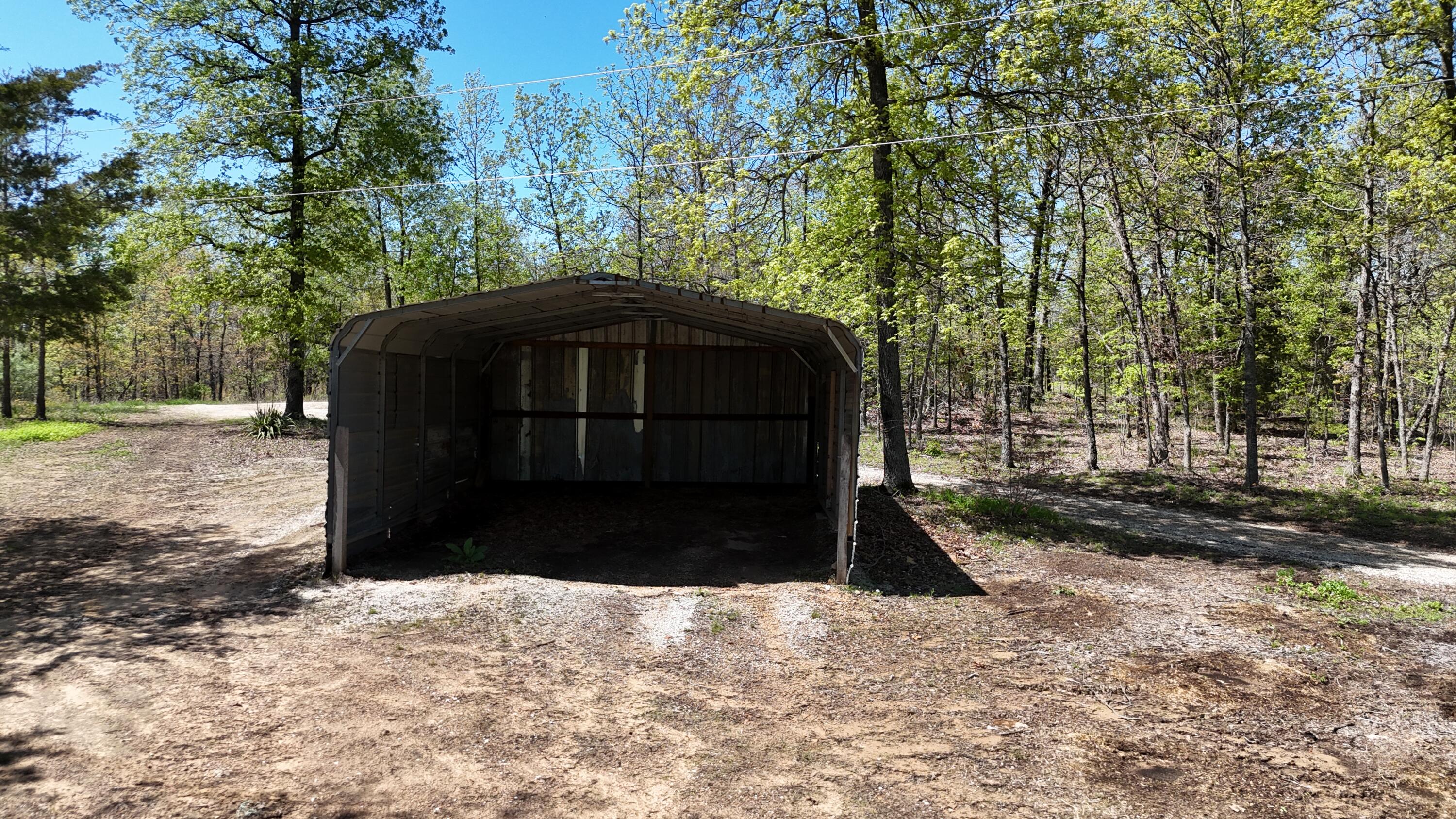 21050 East Hwy M Property Photo 30