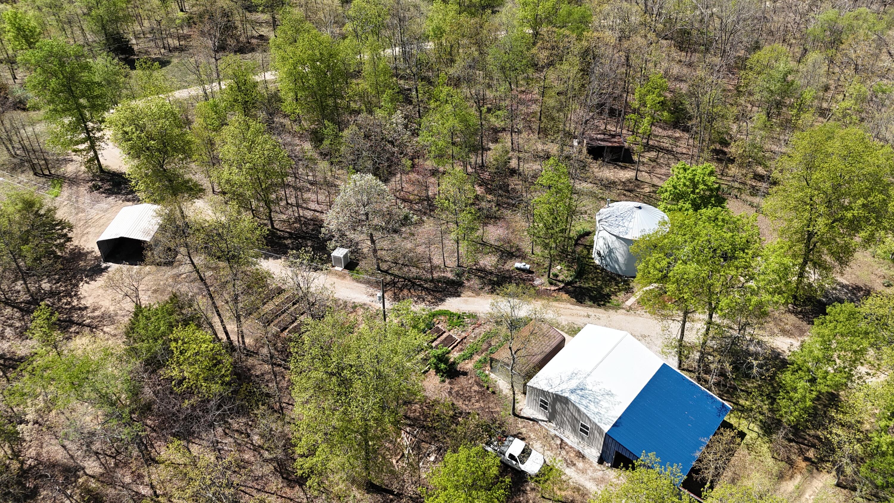 21050 East Hwy M Property Photo 42