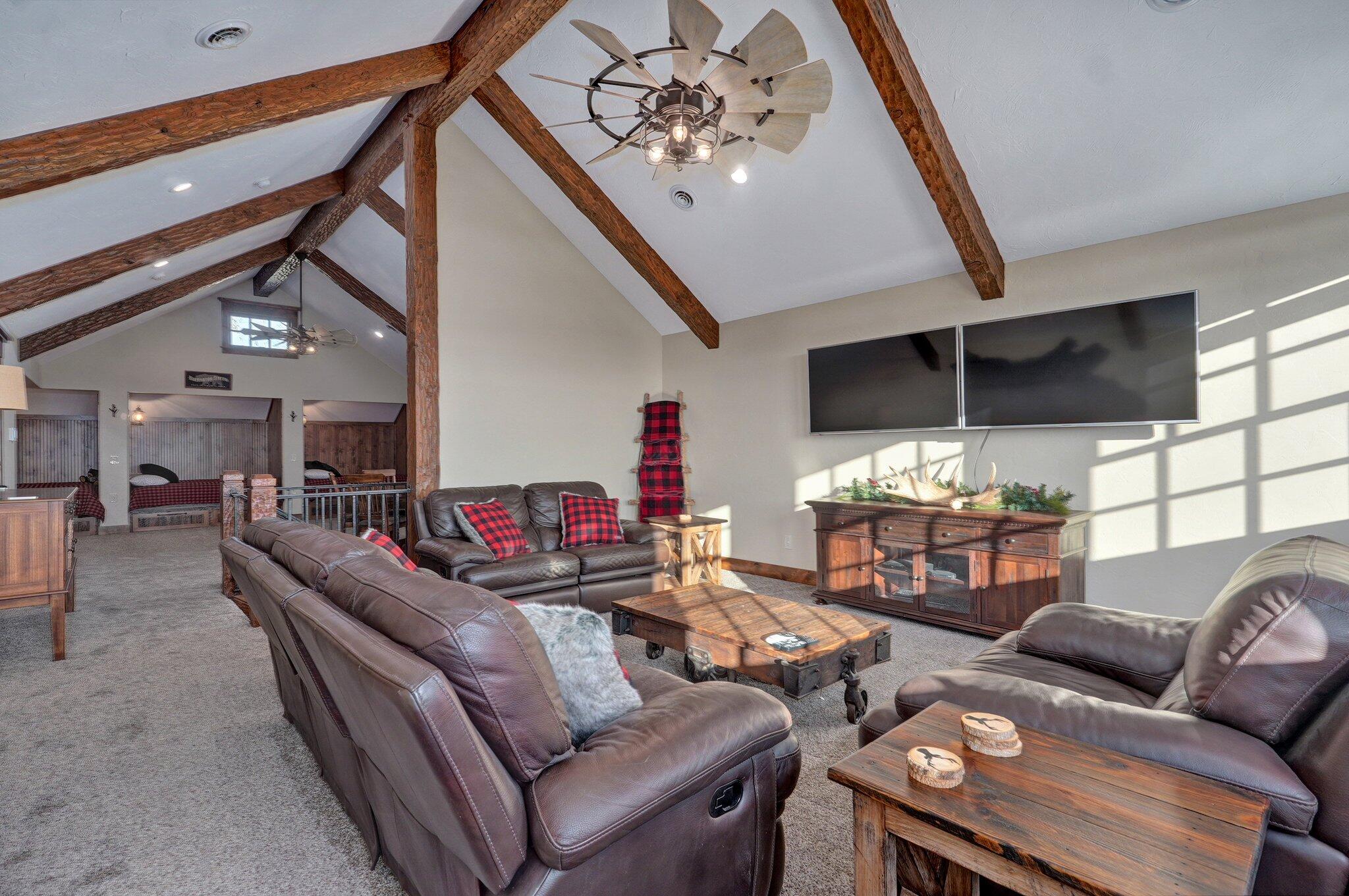 231 Cedar Stone Property Photo 35