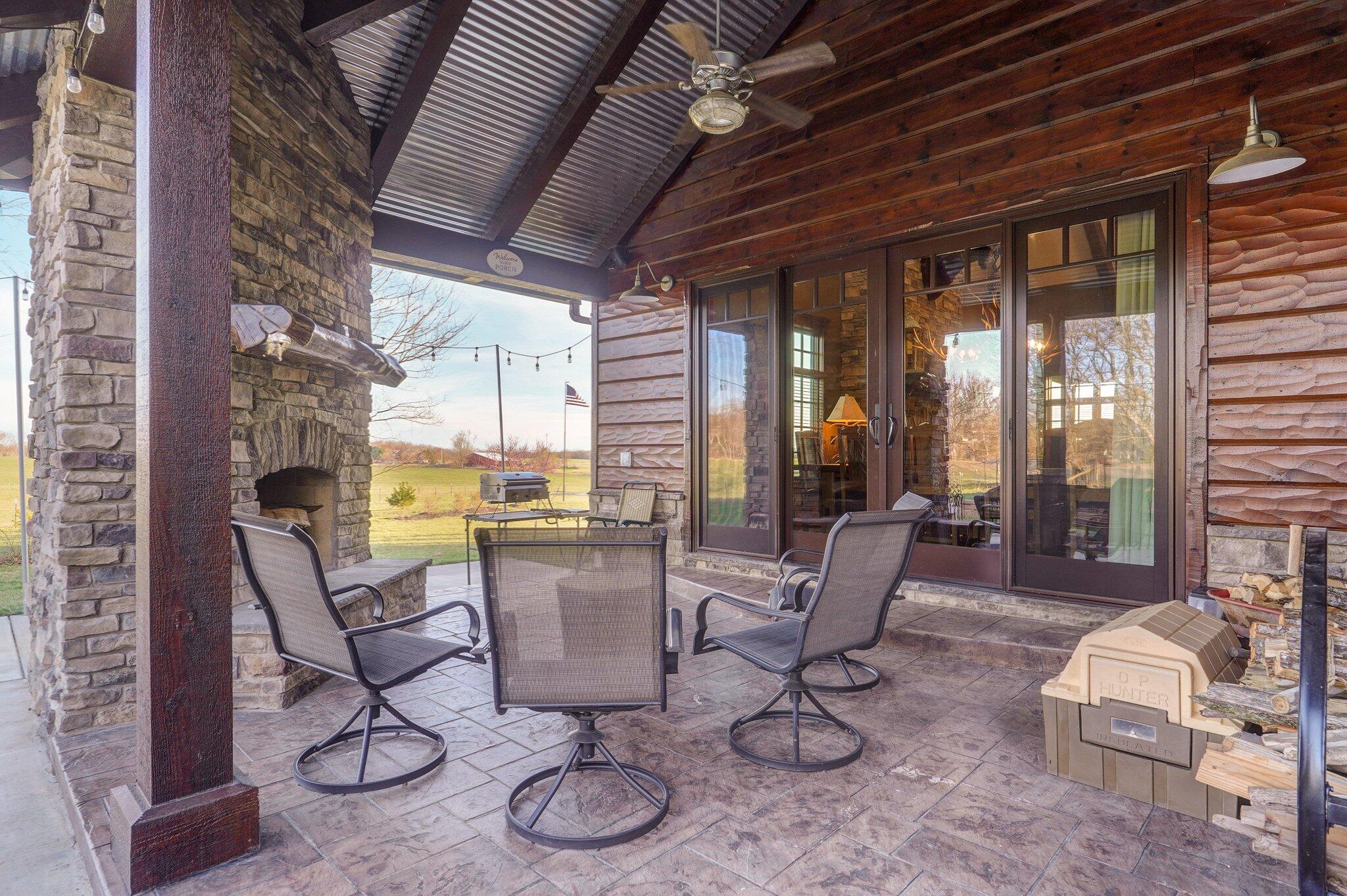 231 Cedar Stone Property Photo 37