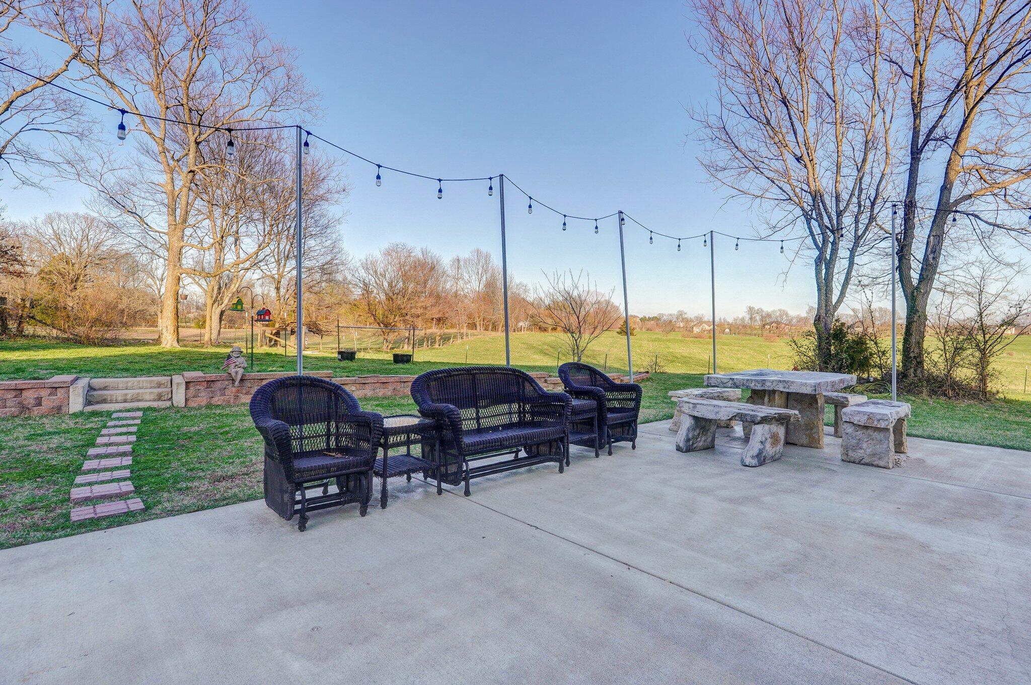 231 Cedar Stone Property Photo 39