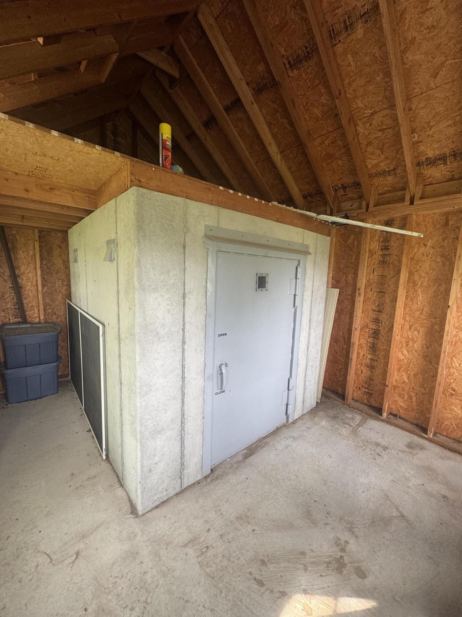 29288 Norway Road Property Photo 7