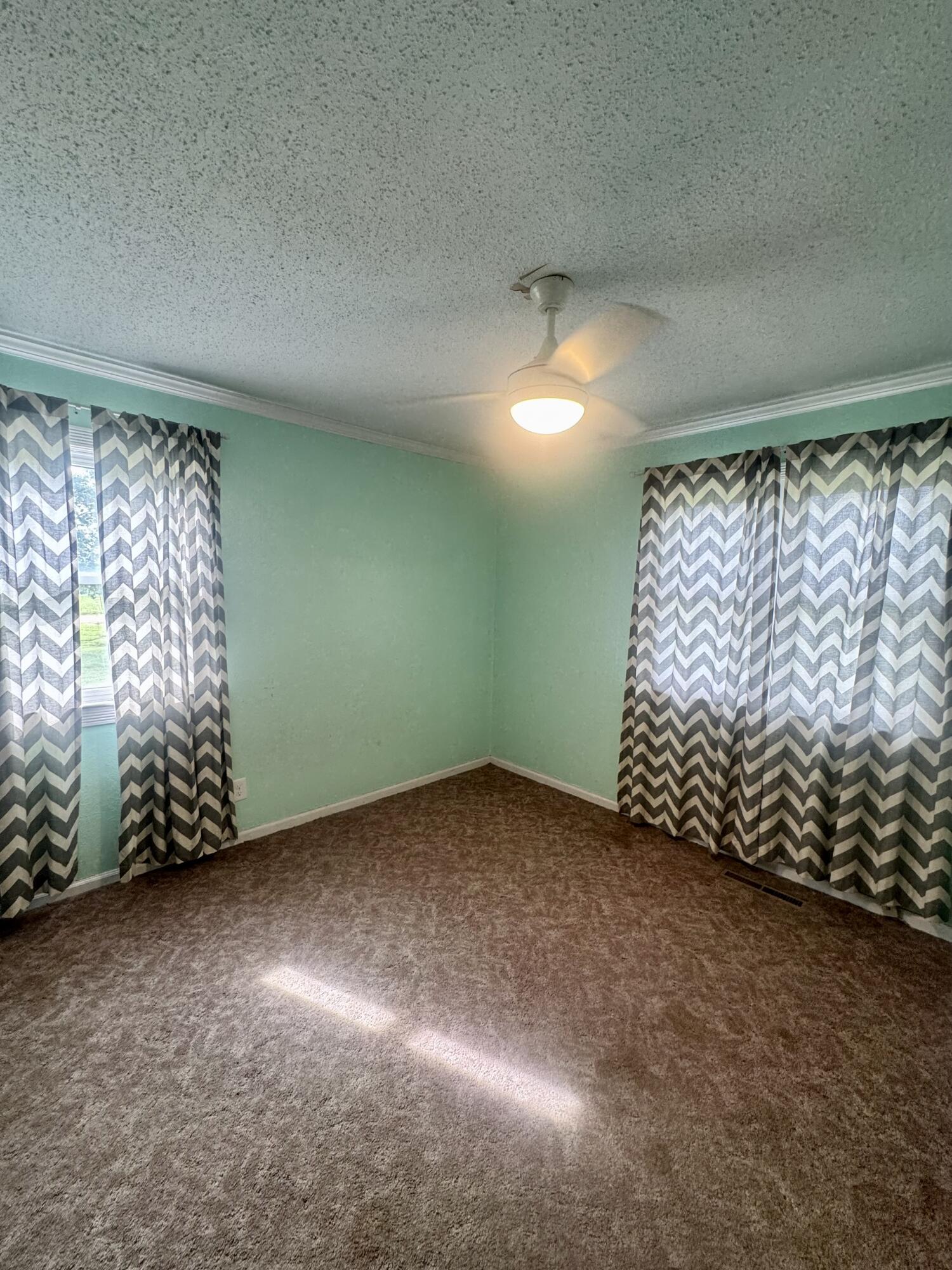 29288 Norway Road Property Photo 24