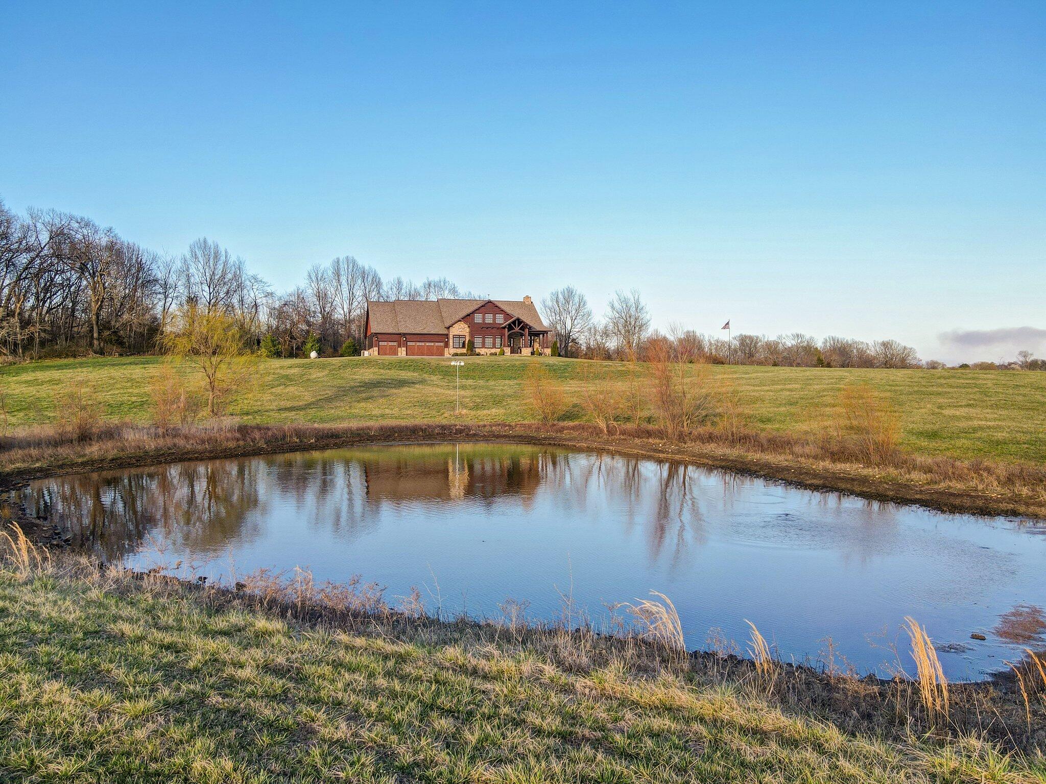 231 Cedar Stone Property Photo 11