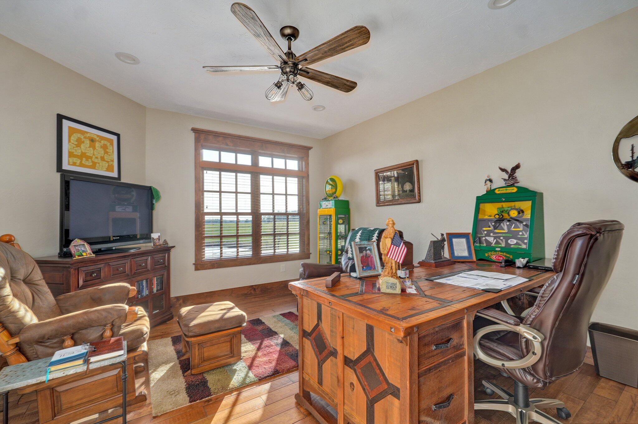 231 Cedar Stone Property Photo 37