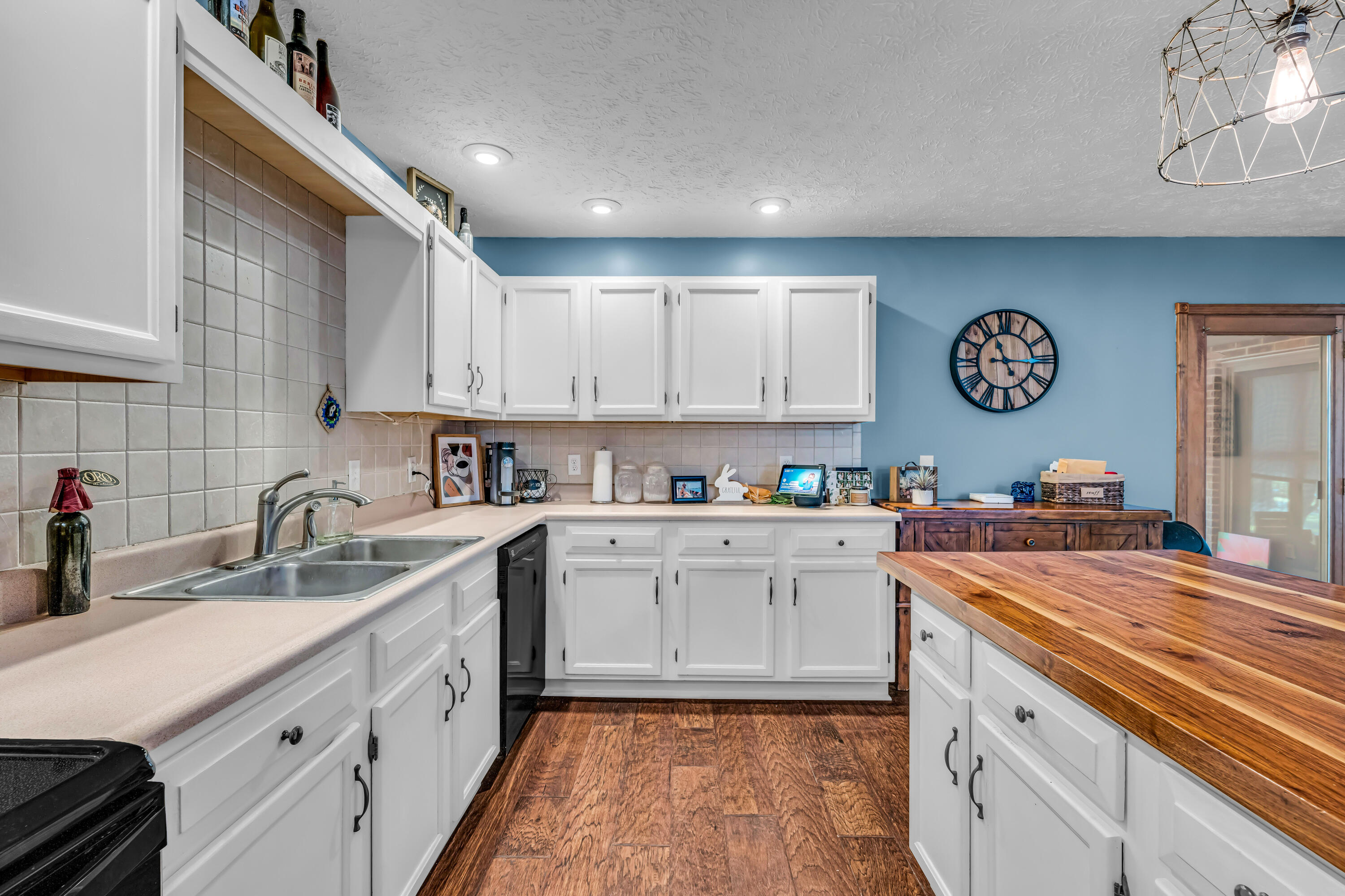 2811 Ginger Drive Property Photo 14