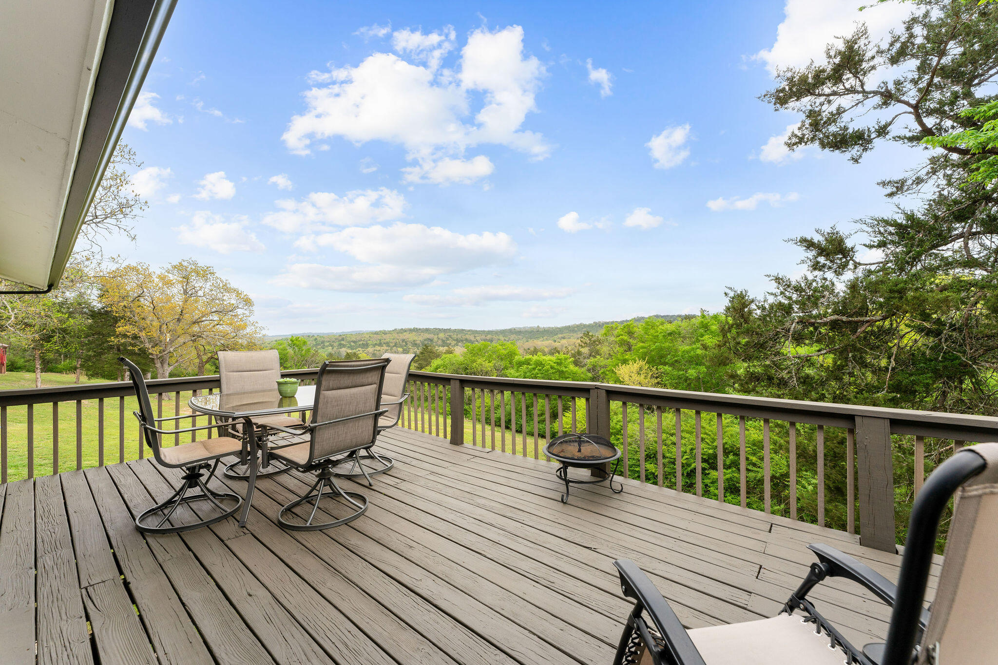 22344 North Highway 281 Property Photo 18