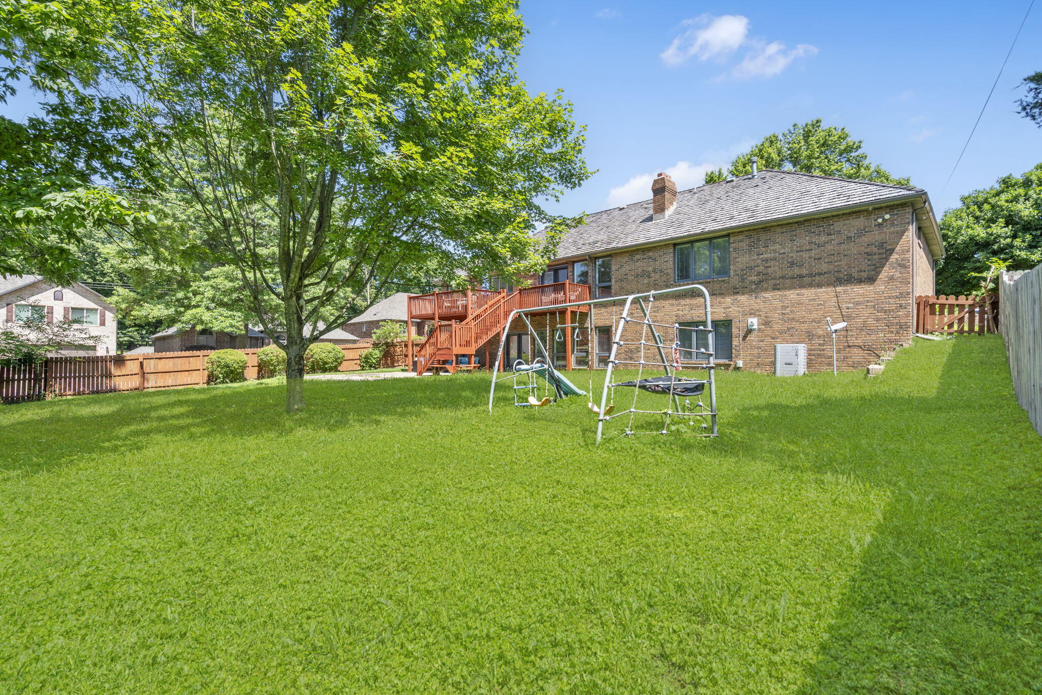 930 West Sherwood Drive Property Photo 50