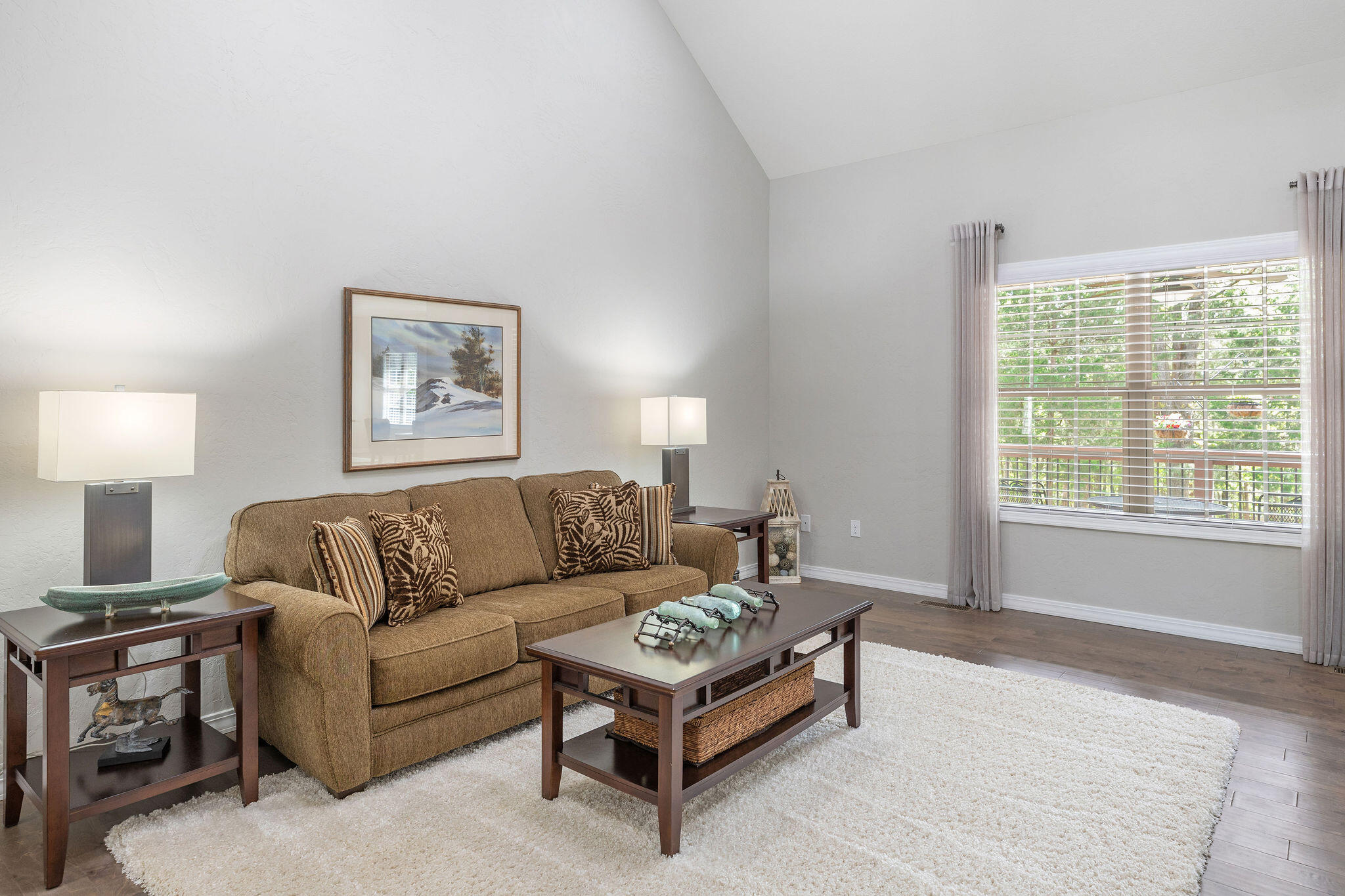 2360 Emory Creek Boulevard Property Photo 12