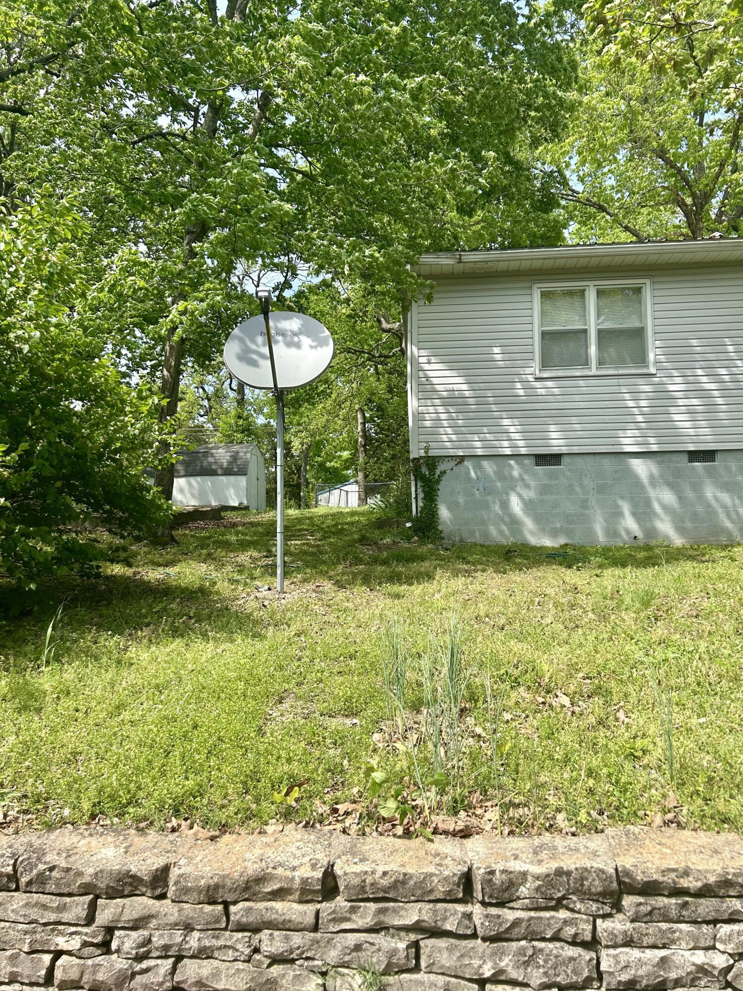 612 Shadowrock Drive Property Photo 4