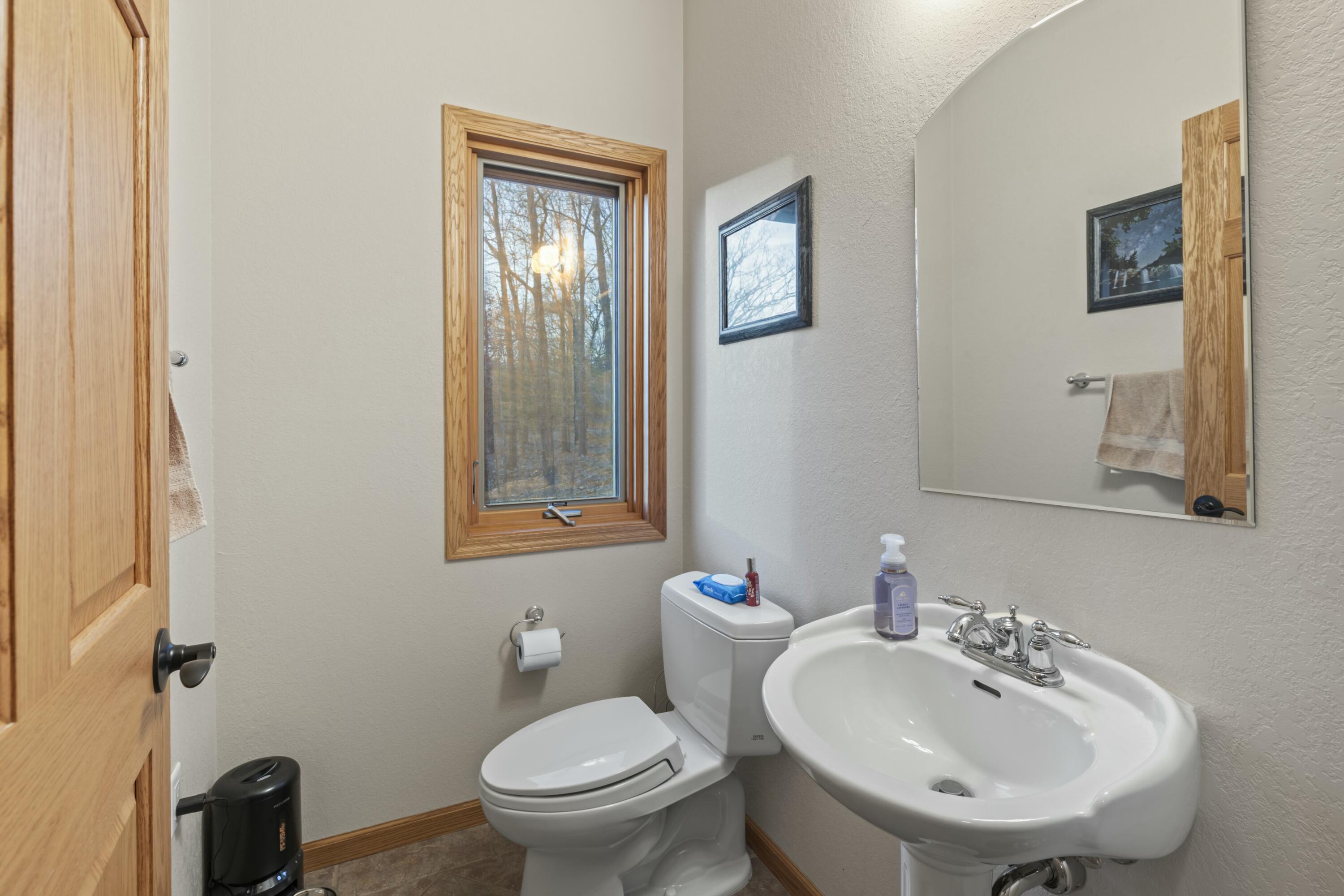 430 County Road 609 Property Photo 22